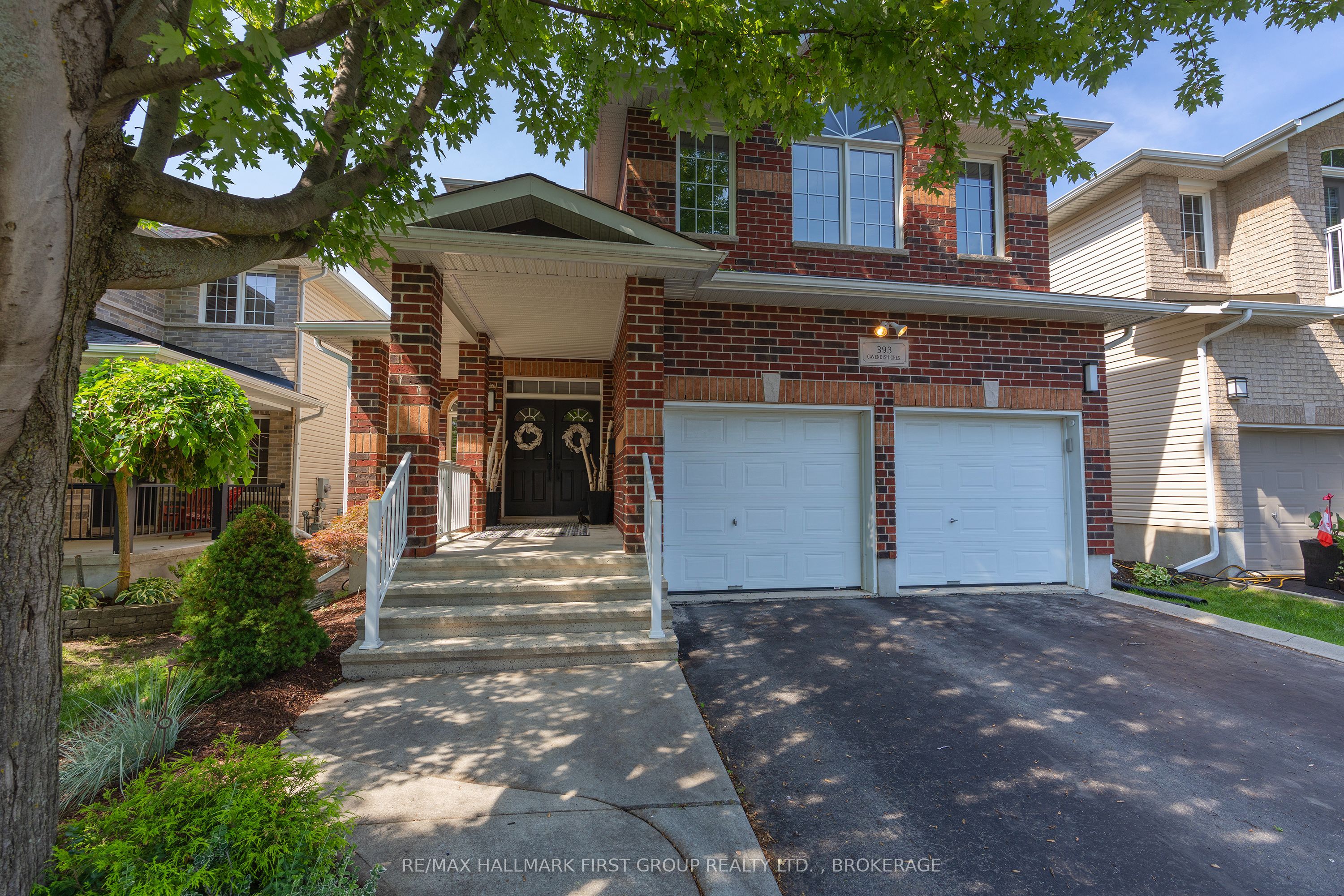 393 CAVENDISH Crescent, Kingston, ON K7P 3E2 photo 2