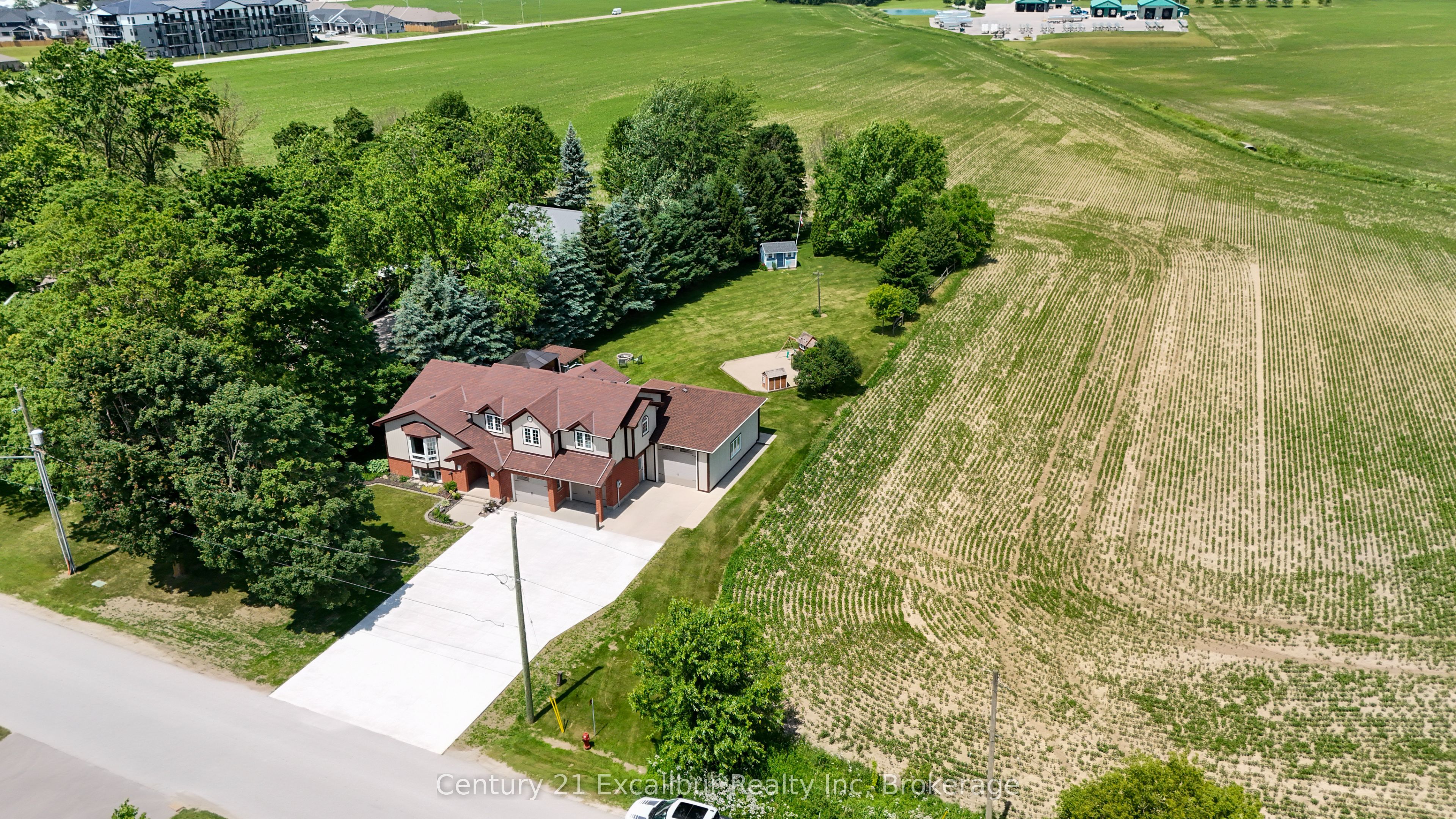 591 Wellington Street E, Wellington North, ON N0G 2L2 photo 3