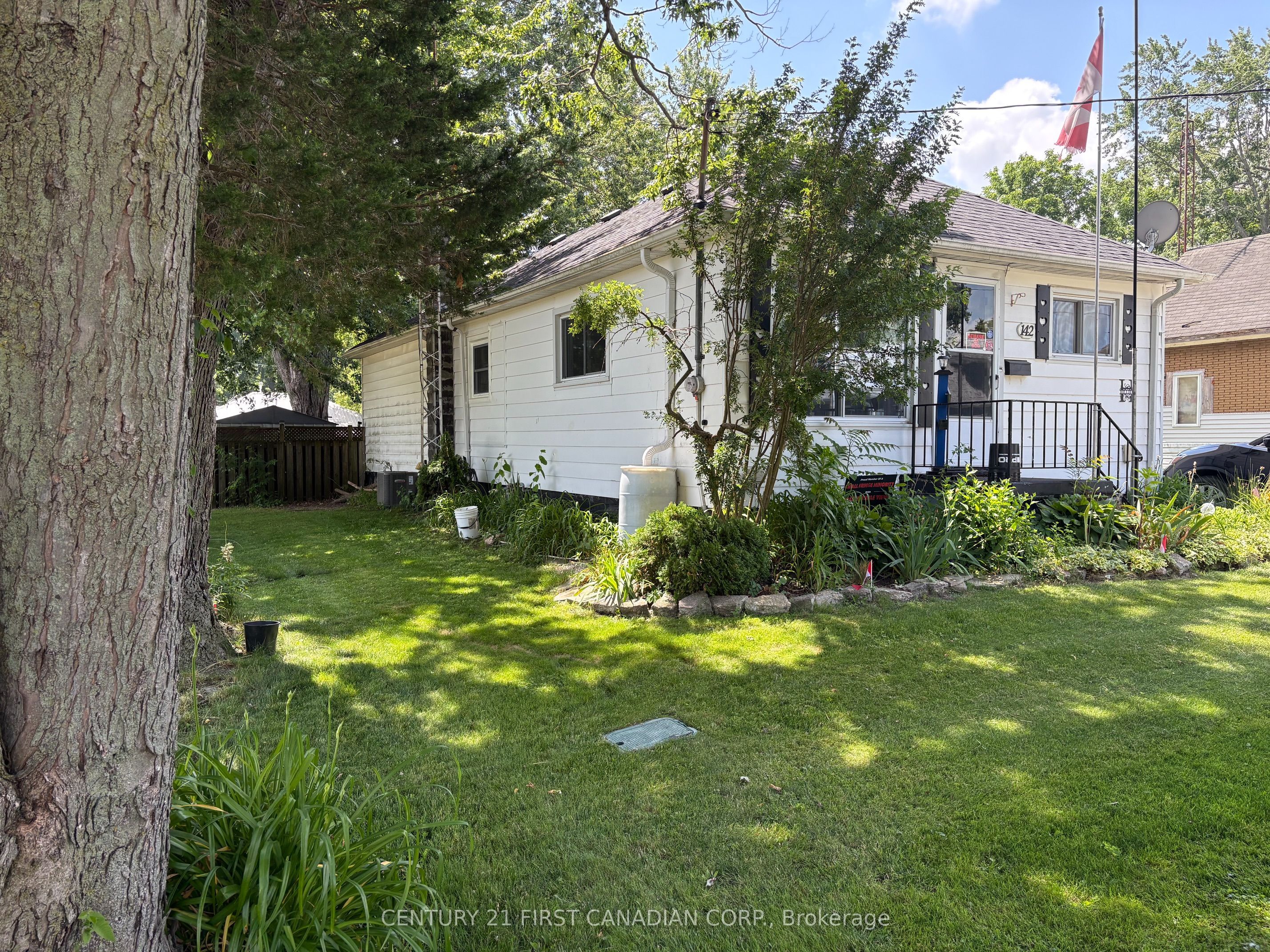142 Frederic Street W, West Elgin, ON N0L 2P0