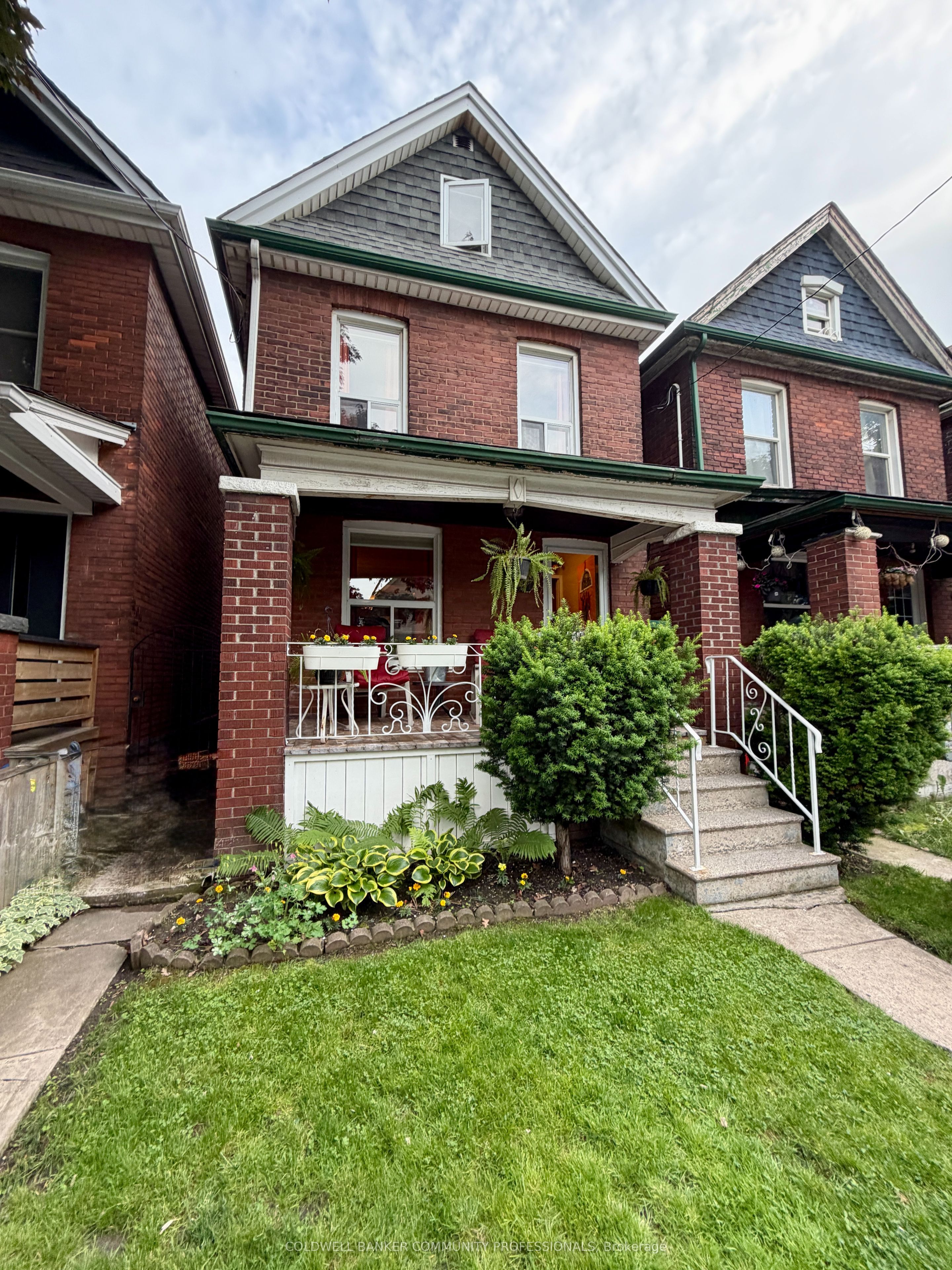 92 Case Street, Hamilton, ON L8L 3G9