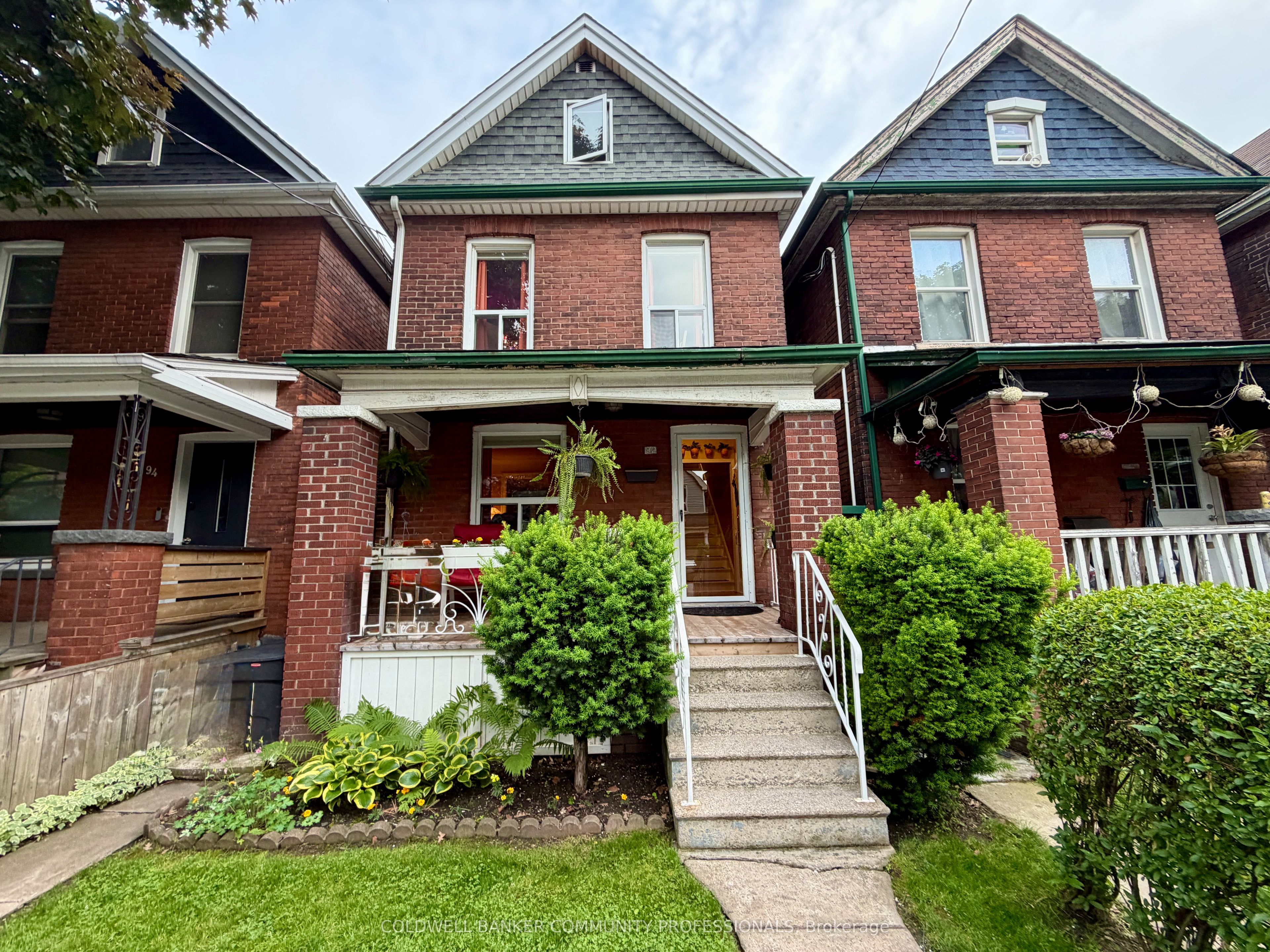 92 Case Street, Hamilton, ON L8L 3G9 photo 2