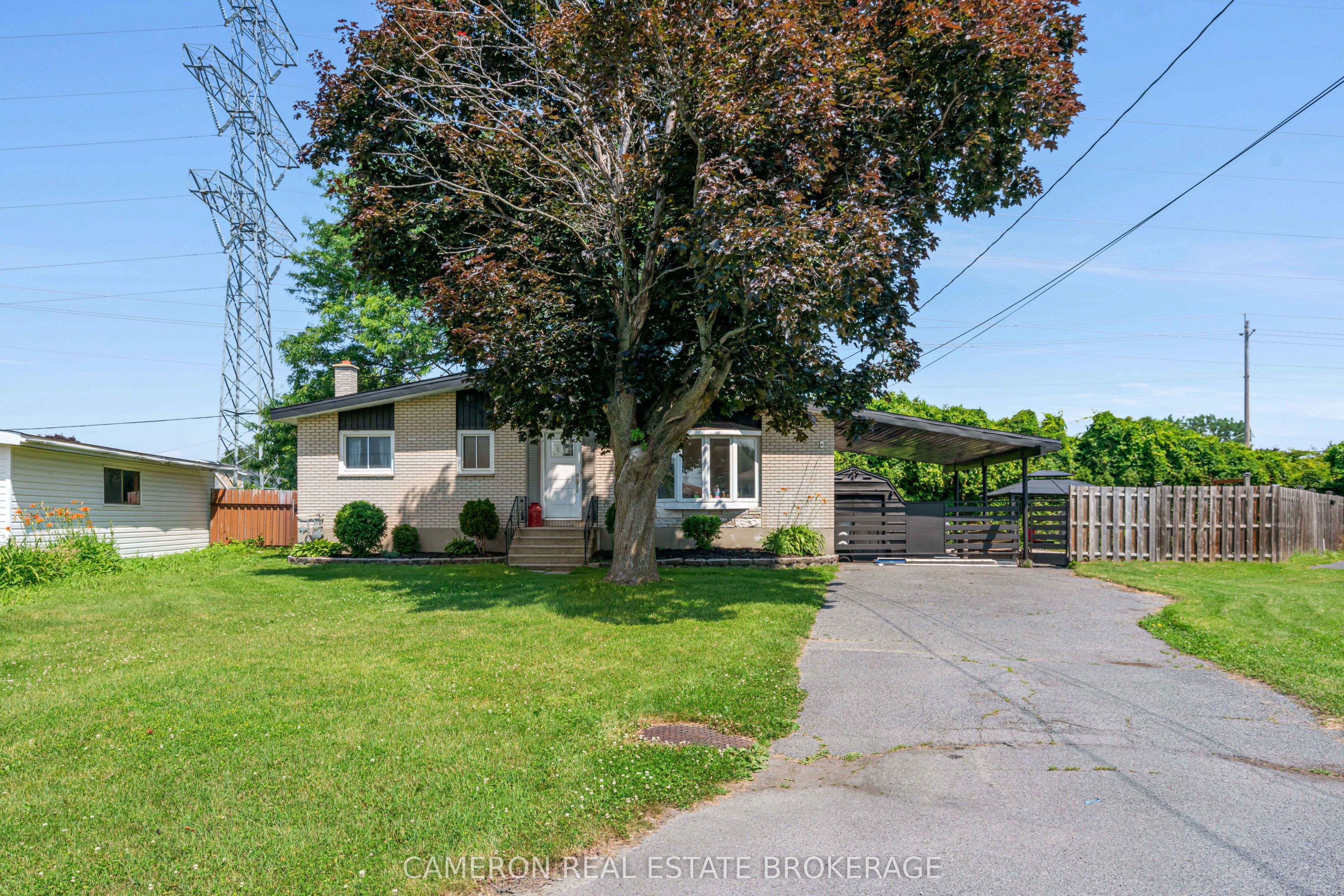 255 Laframboise Avenue, Cornwall, ON K6H 3E6 photo 2