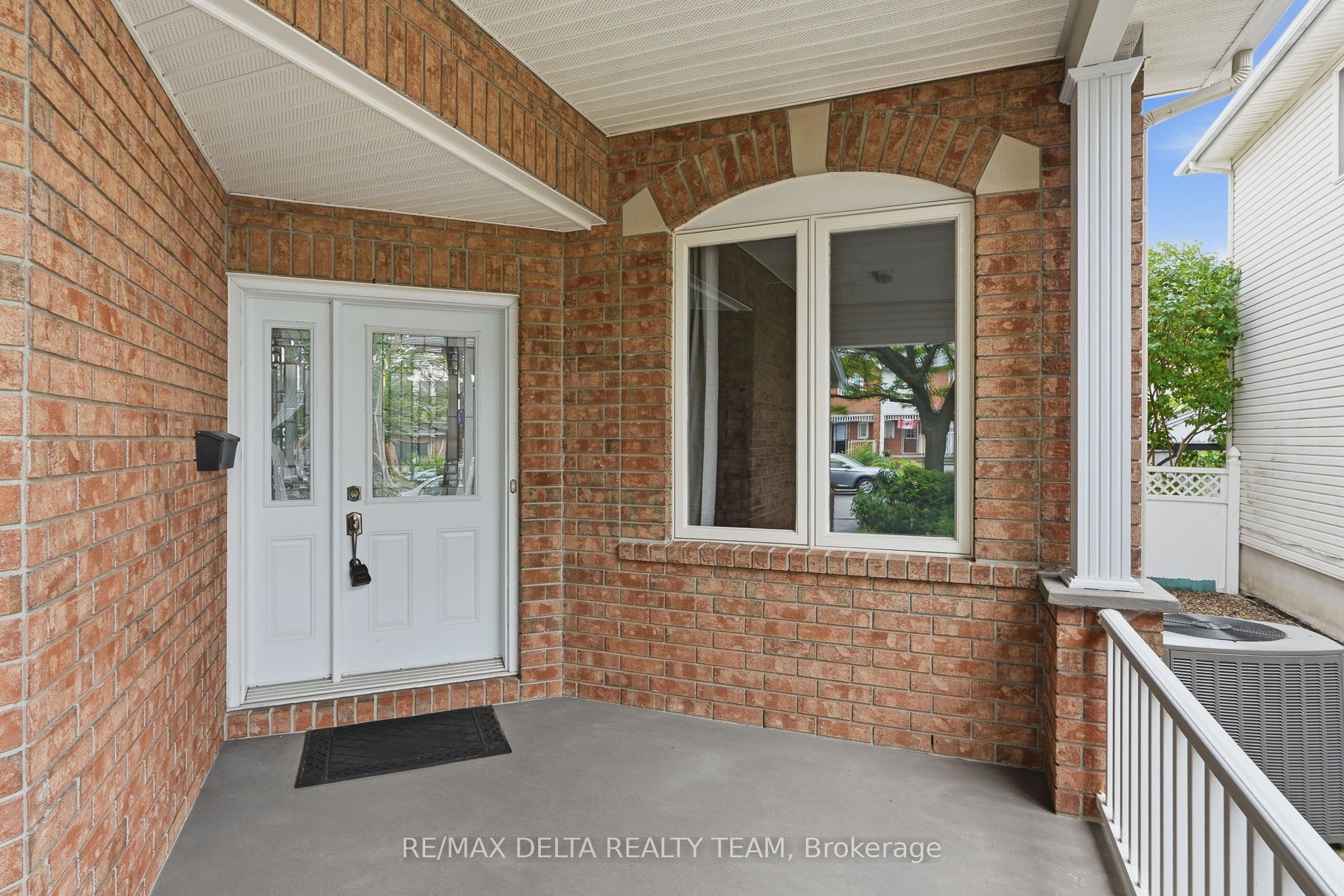1130 Marchant Drive, Orleans - Cumberland and Area, ON K4A 4A7 photo 3