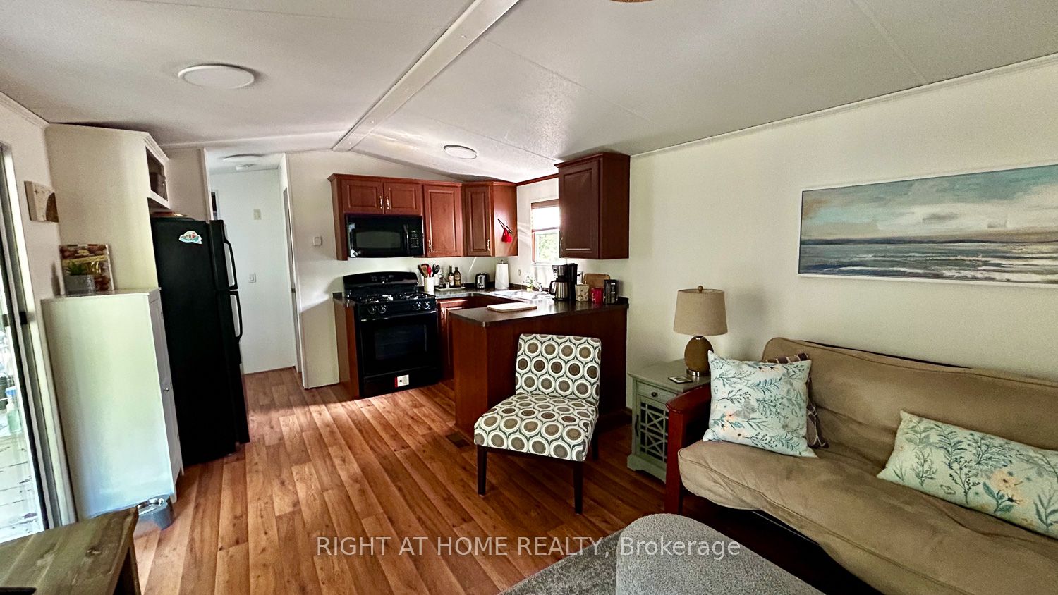 1336 South Morrison Lake Road 29 Maple Ridge, Gravenhurst, ON P0E 1G0 photo 4