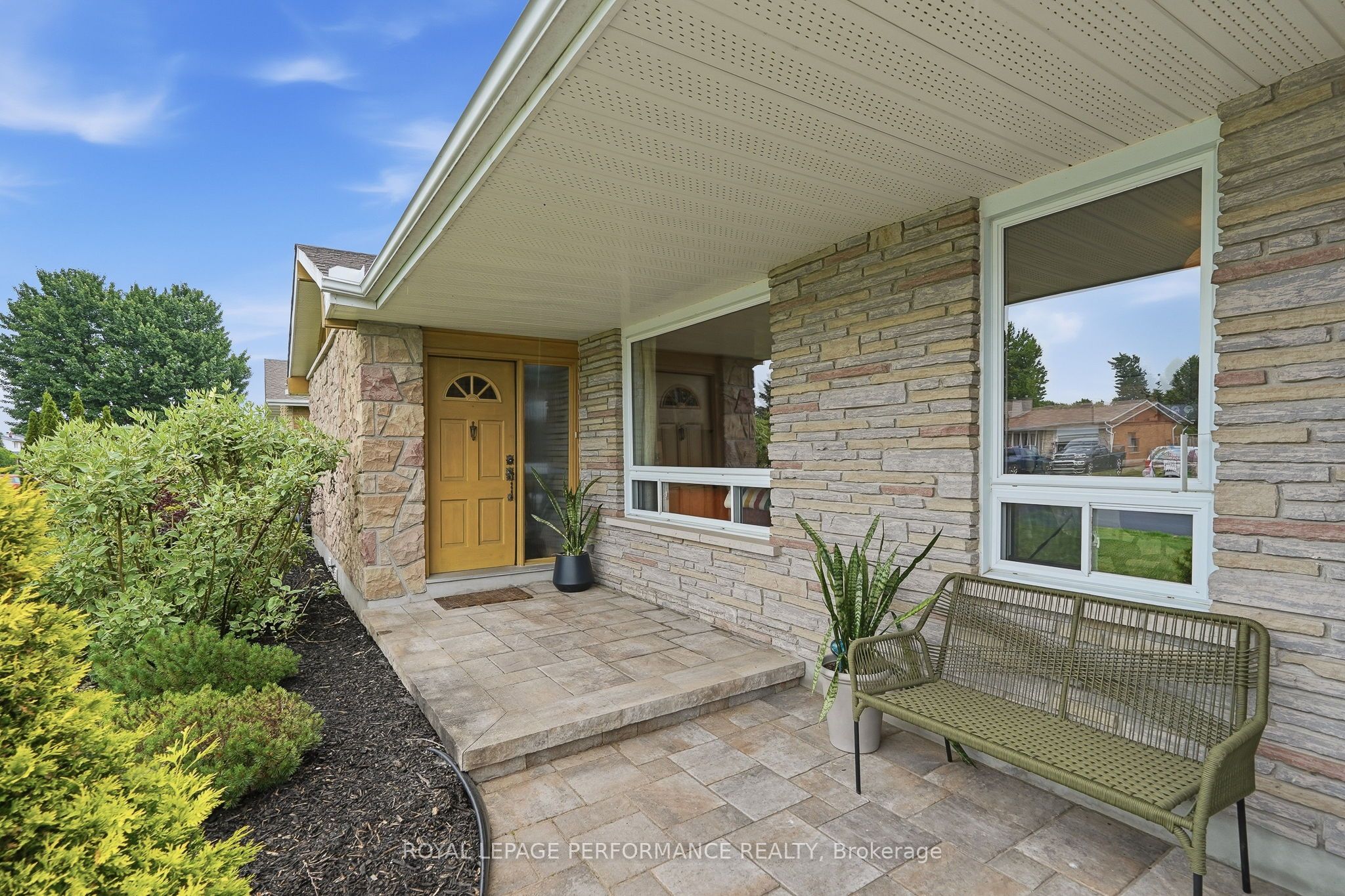 119 Centenaire Street, Russell, ON K0A 1W0 photo 2