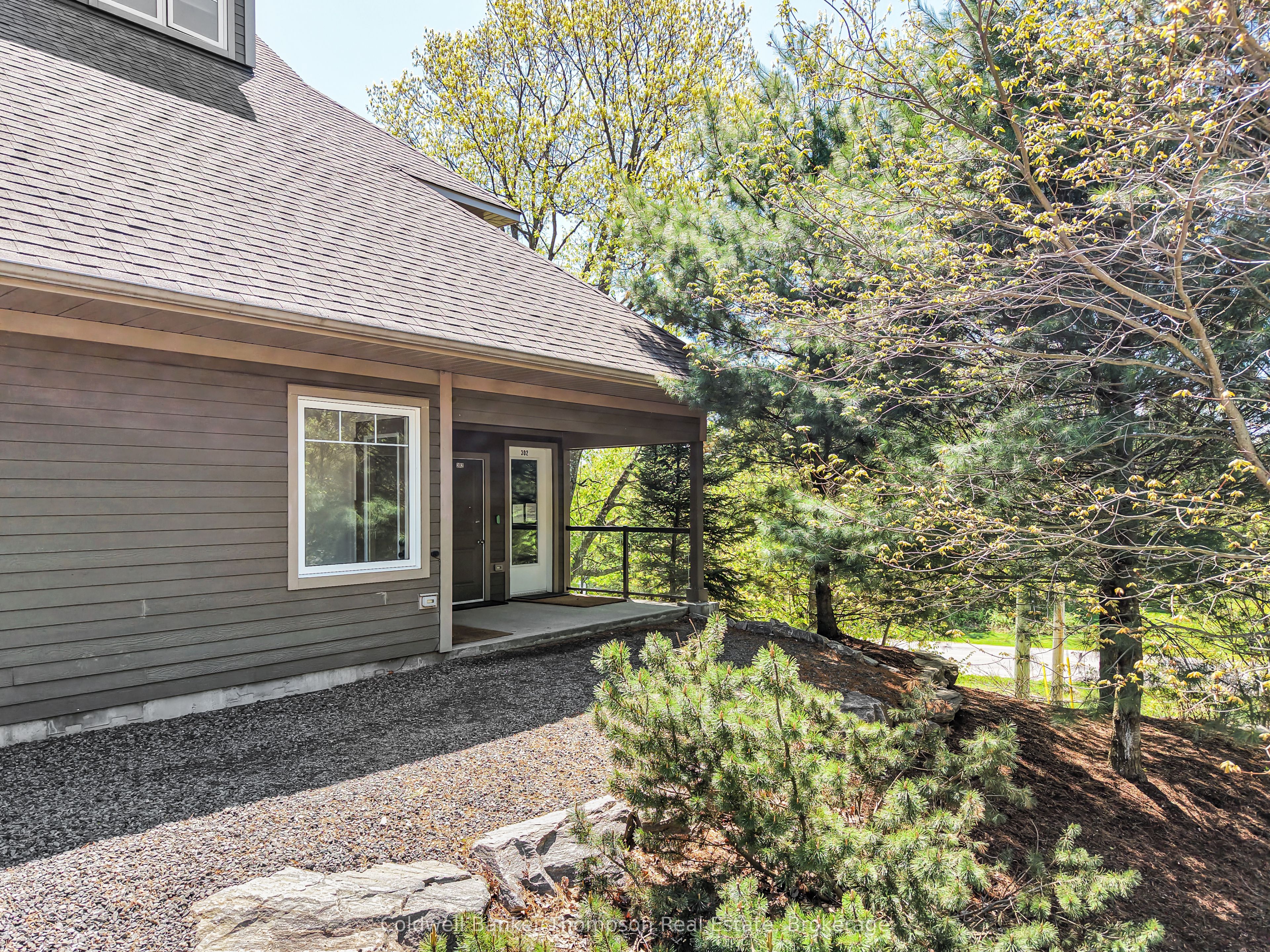 1 TREE TOPS Lane 302, Huntsville, ON P1H 1A9 photo 3
