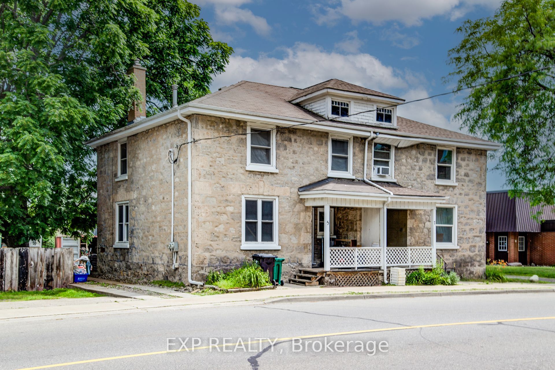 5 George Street S, Waterloo, ON N1S 2N3