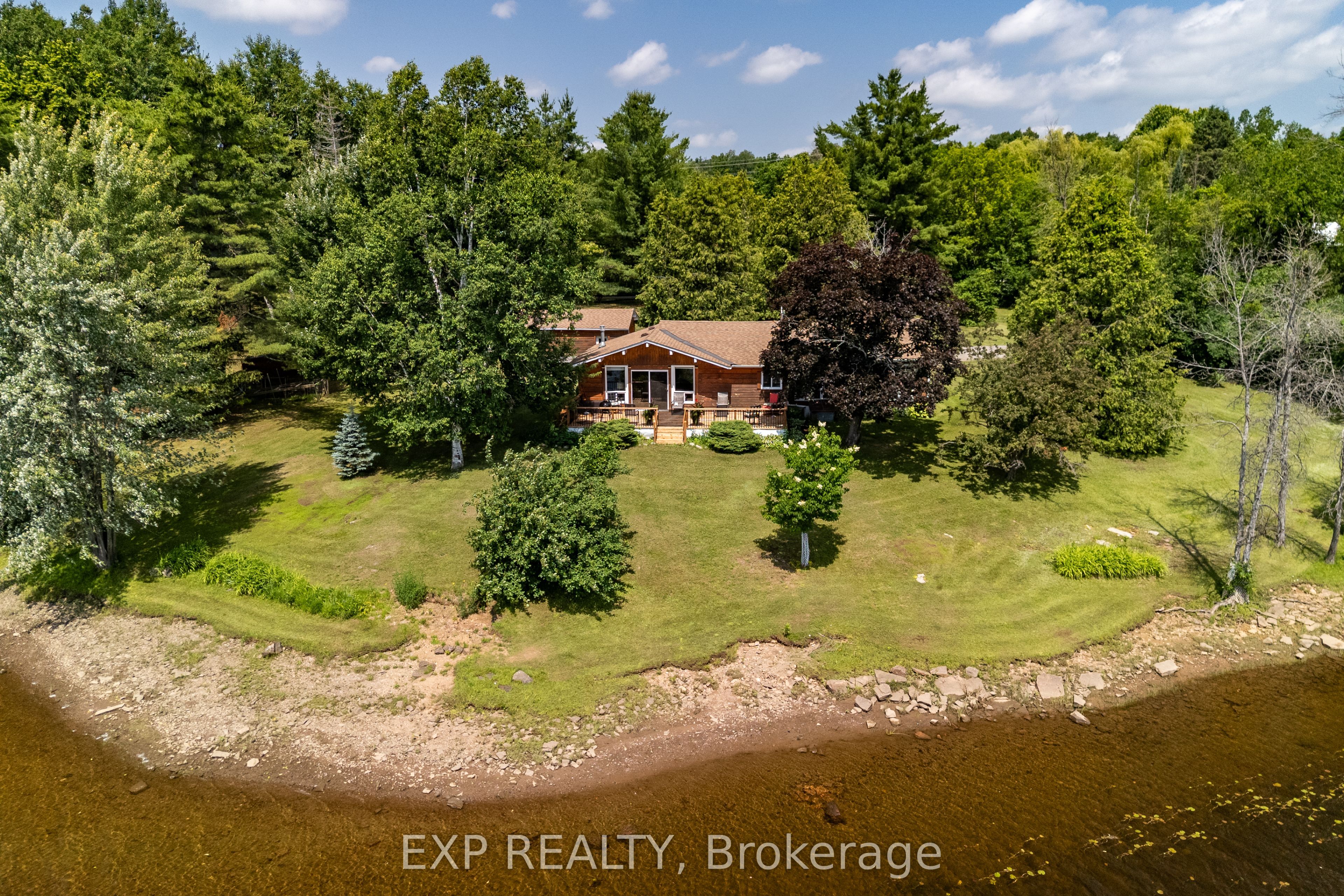 35 Downing Lane, Greater Madawaska, ON K0J 1H0 photo 2