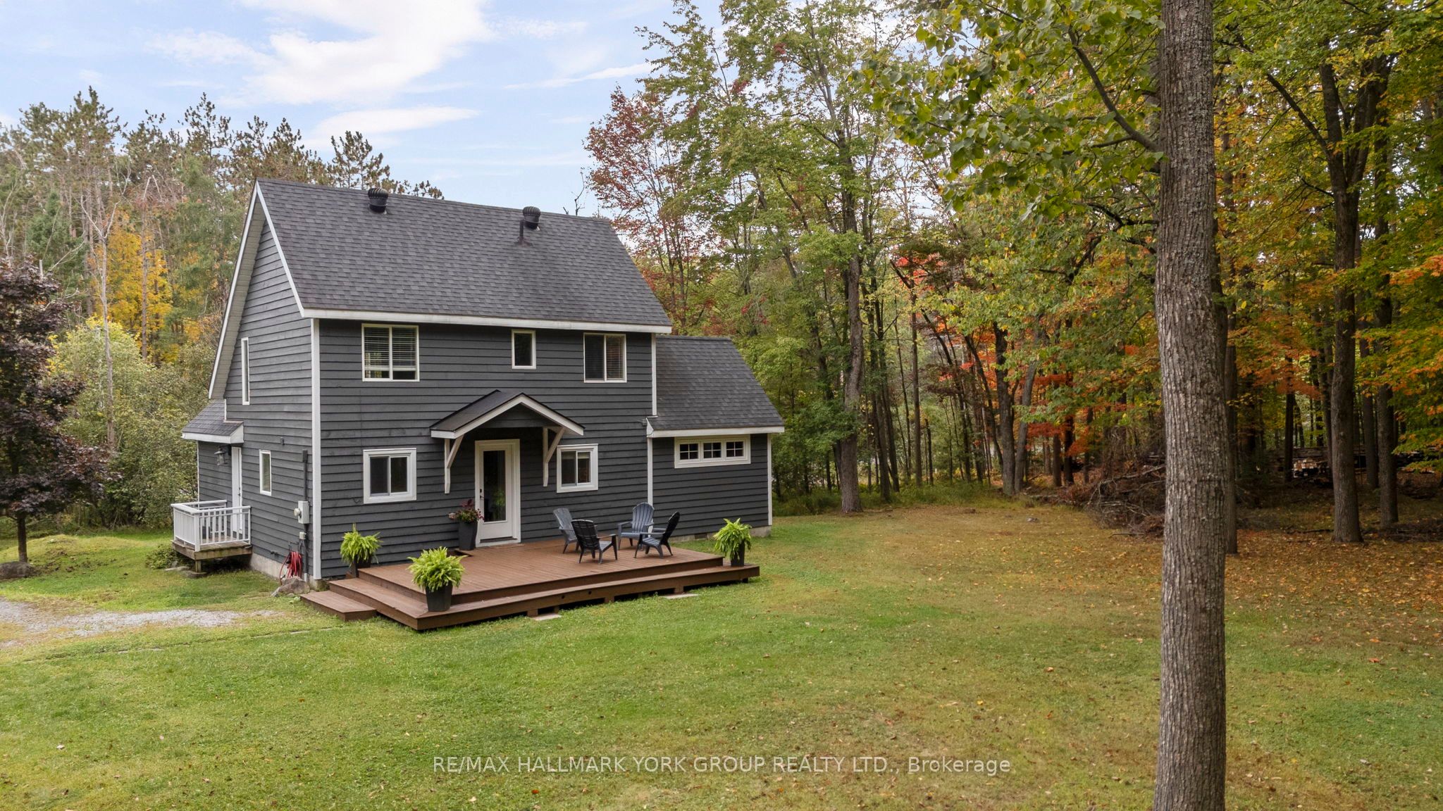 1628 Muskoka Road N, Gravenhurst, ON P1P 1R5 photo 2