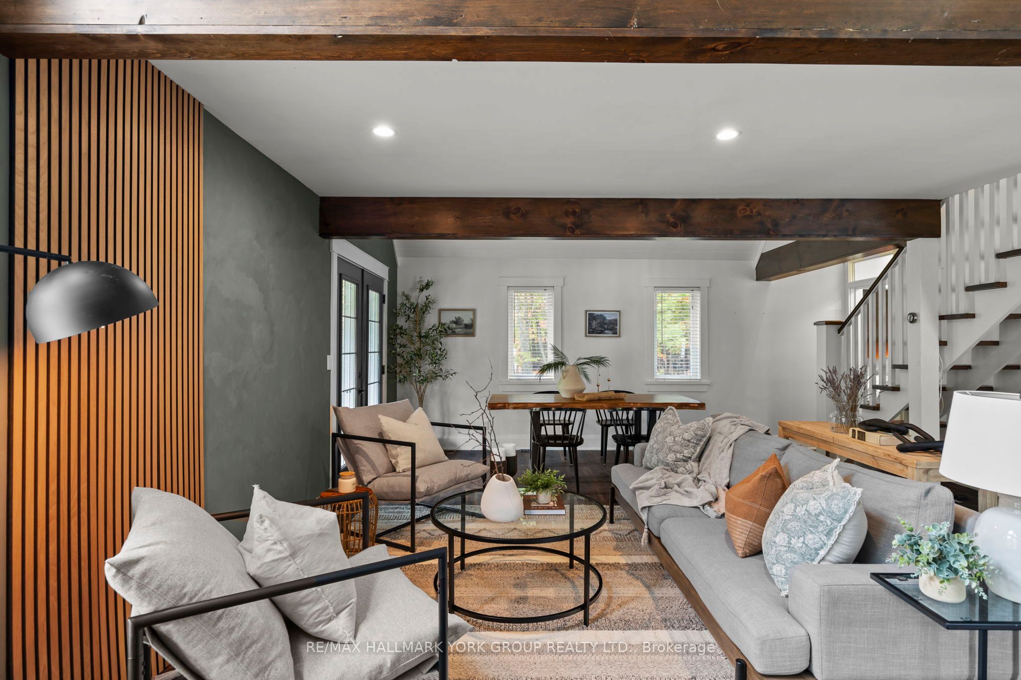 1628 Muskoka Road N, Gravenhurst, ON P1P 1R5 photo 5