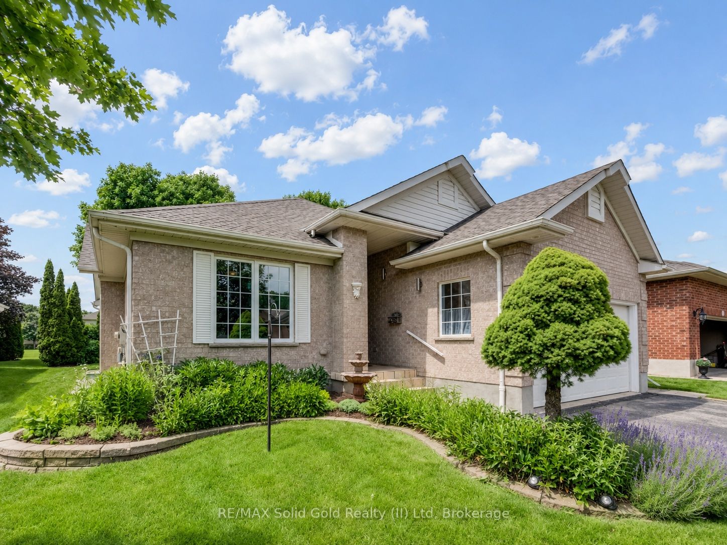 11 Sun Valley Drive, Wilmot, ON N3A 3P8 photo 2