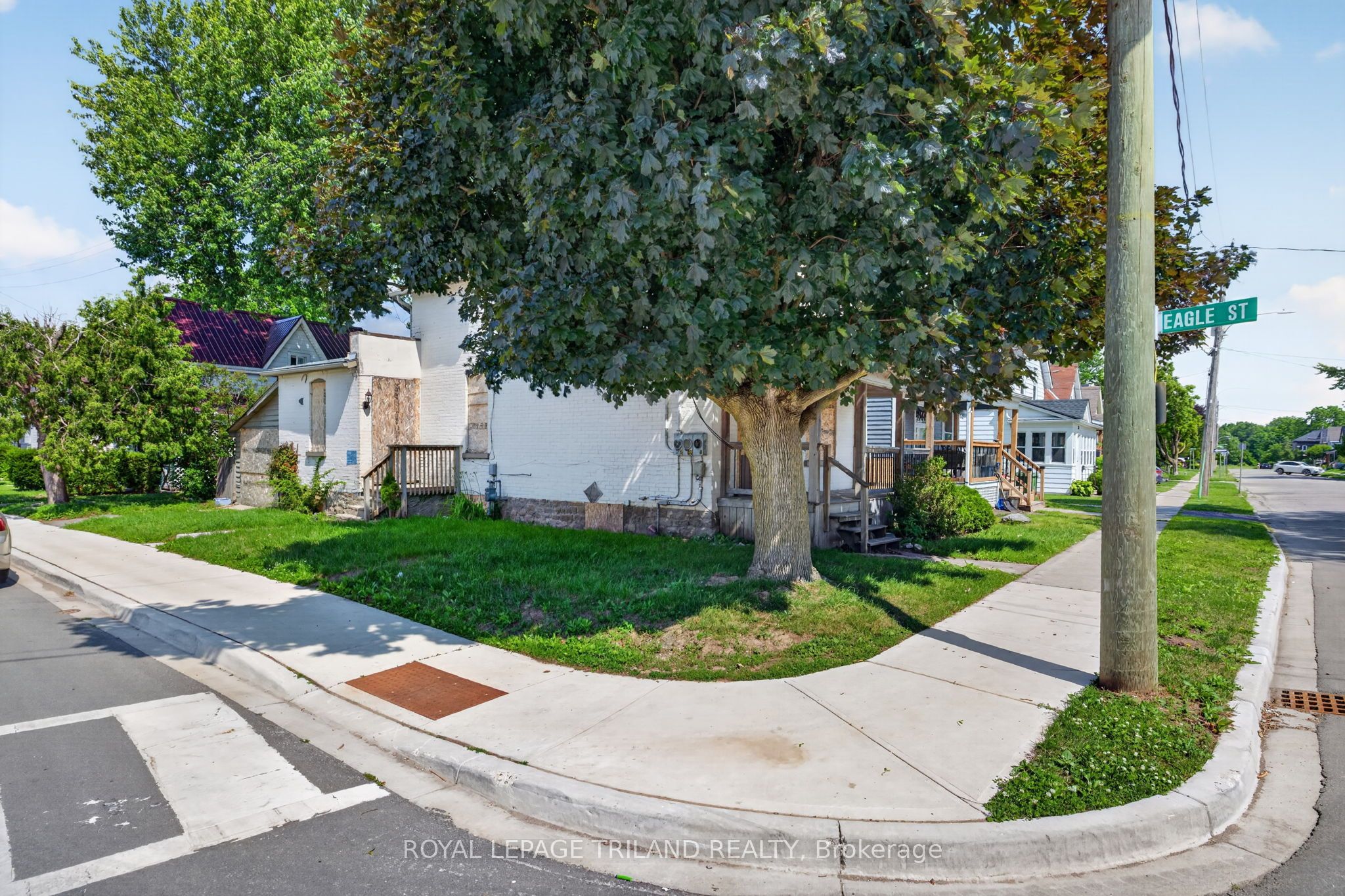 54 St Catharine Street, St. Thomas, ON N5P 2W1 photo 4