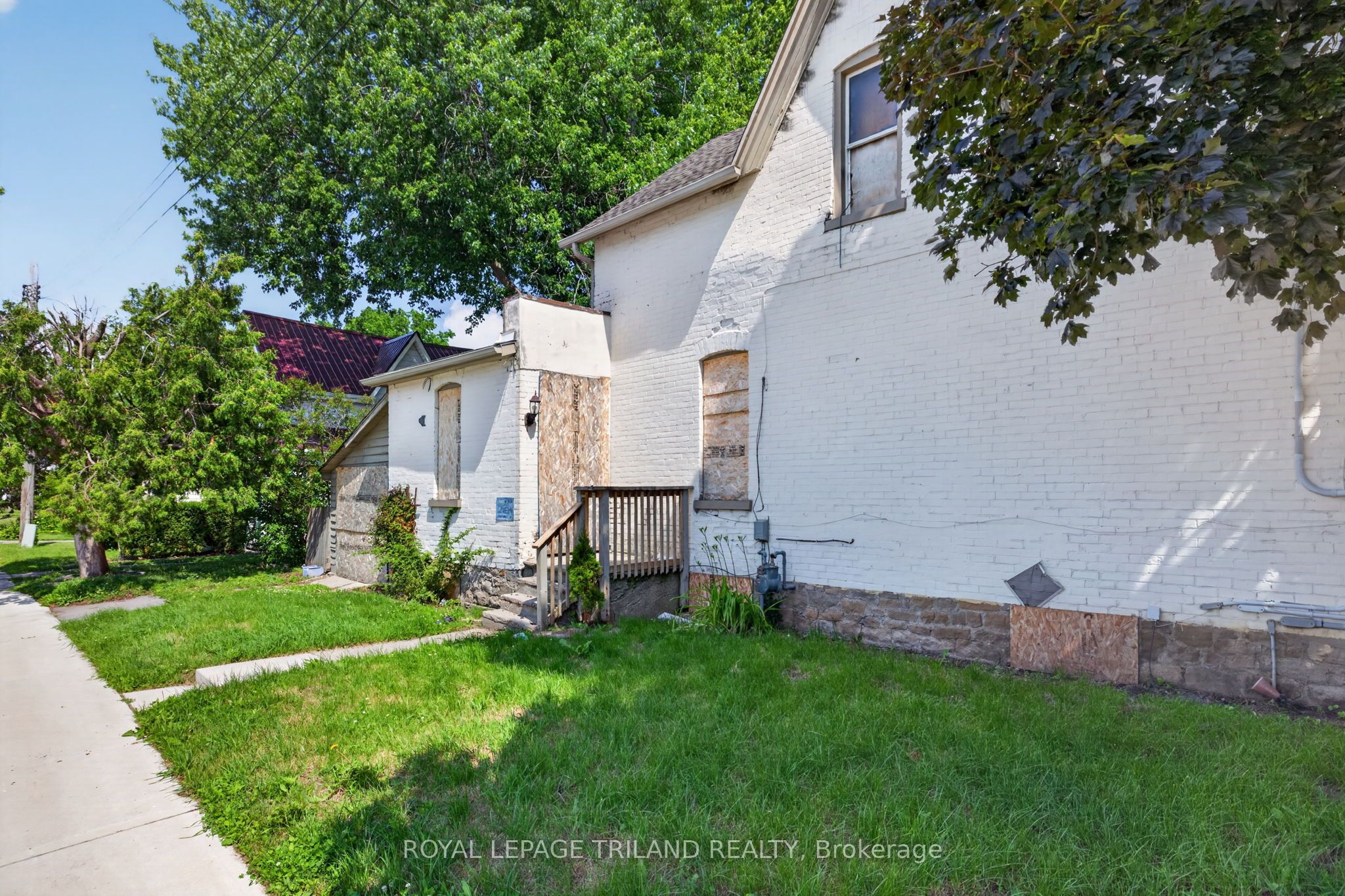 54 St Catharine Street, St. Thomas, ON N5P 2W1 photo 5
