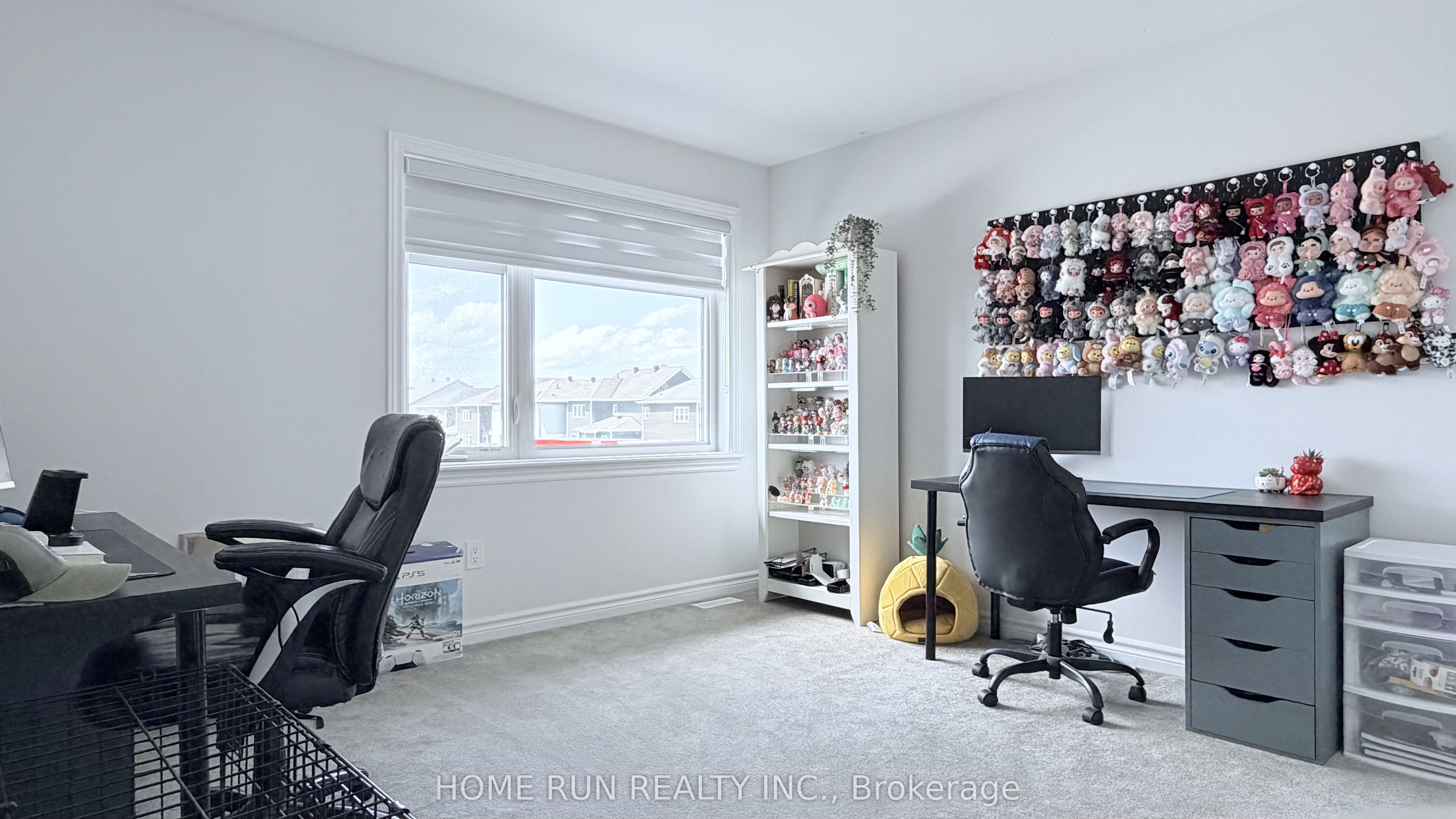 535 Honeylocust Avenue, Kanata, ON K2V 0L8 photo 2