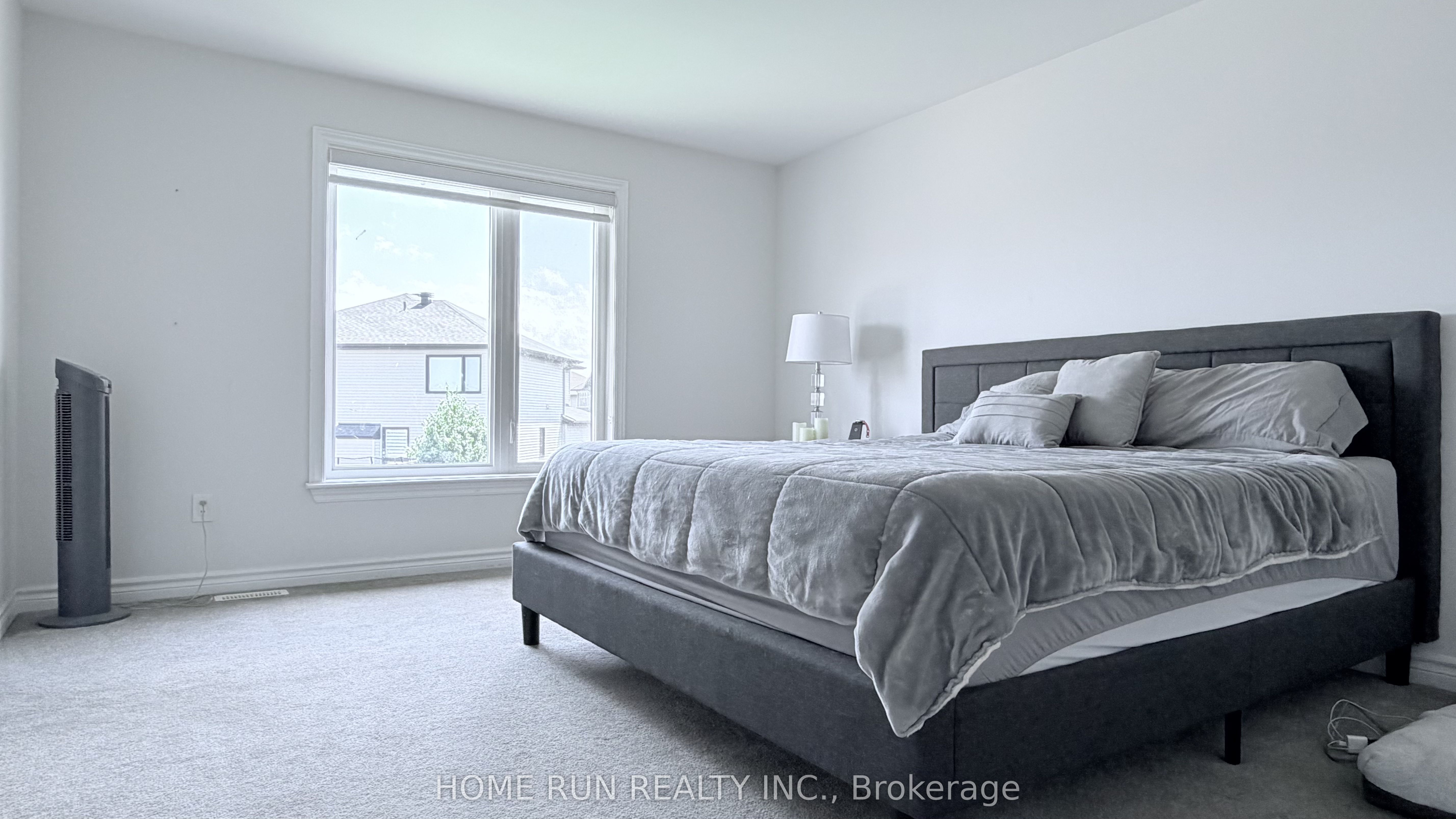 535 Honeylocust Avenue, Kanata, ON K2V 0L8 photo 5