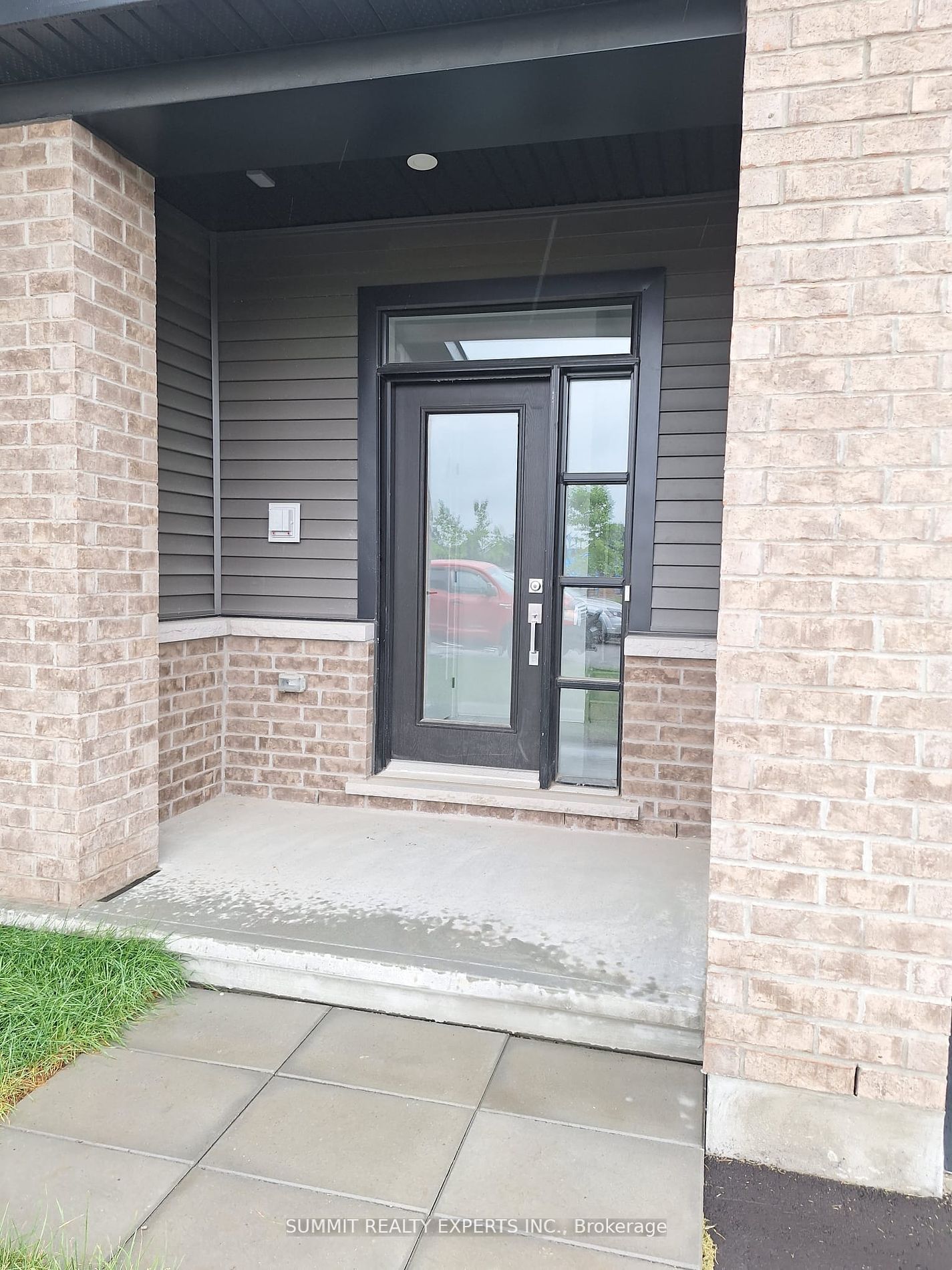 64 Osler Street, Kanata, ON K2K 1X7 photo 2
