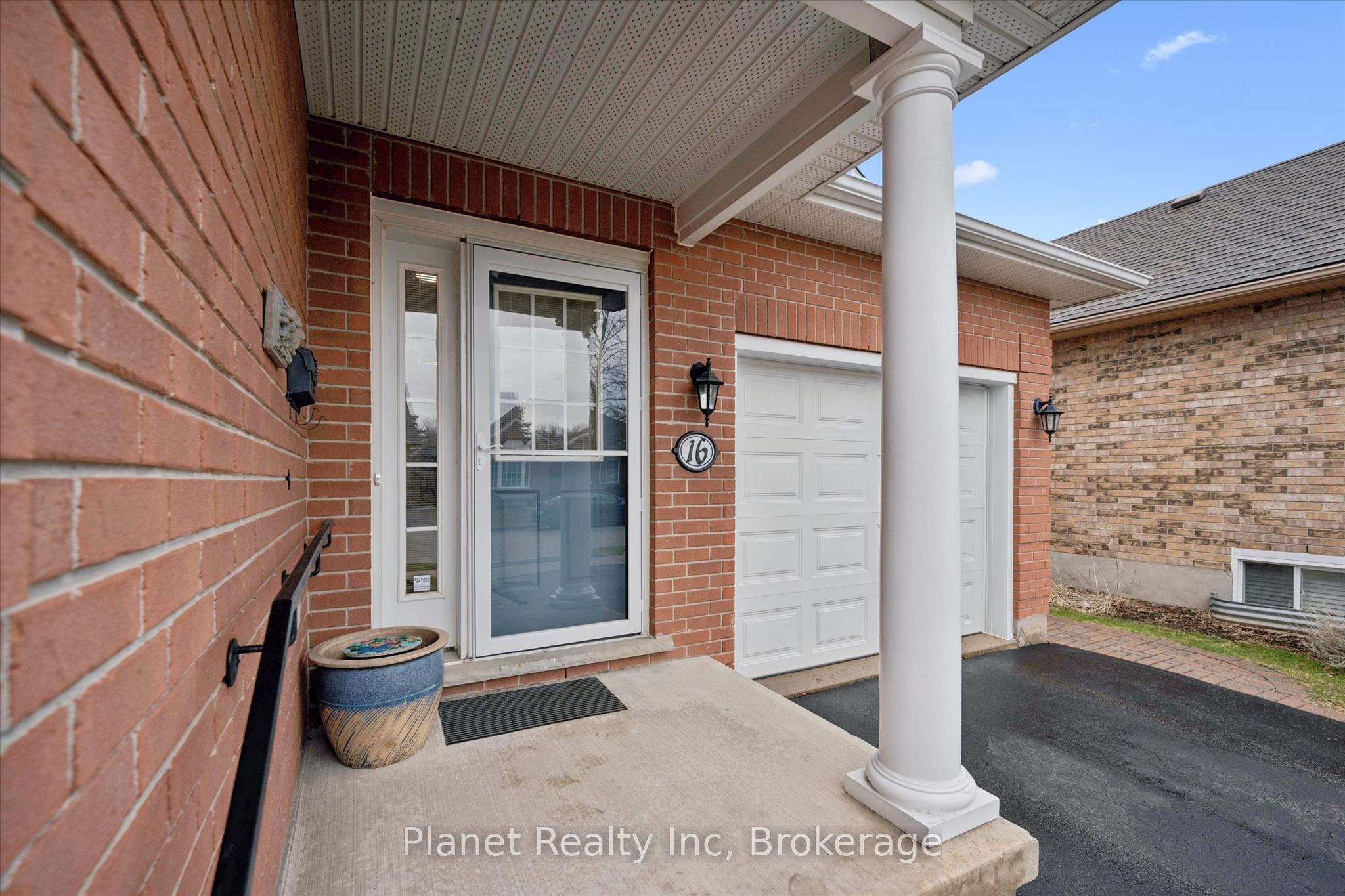 16 Winterberry Lane, Guelph, ON N1G 4X7 photo 5