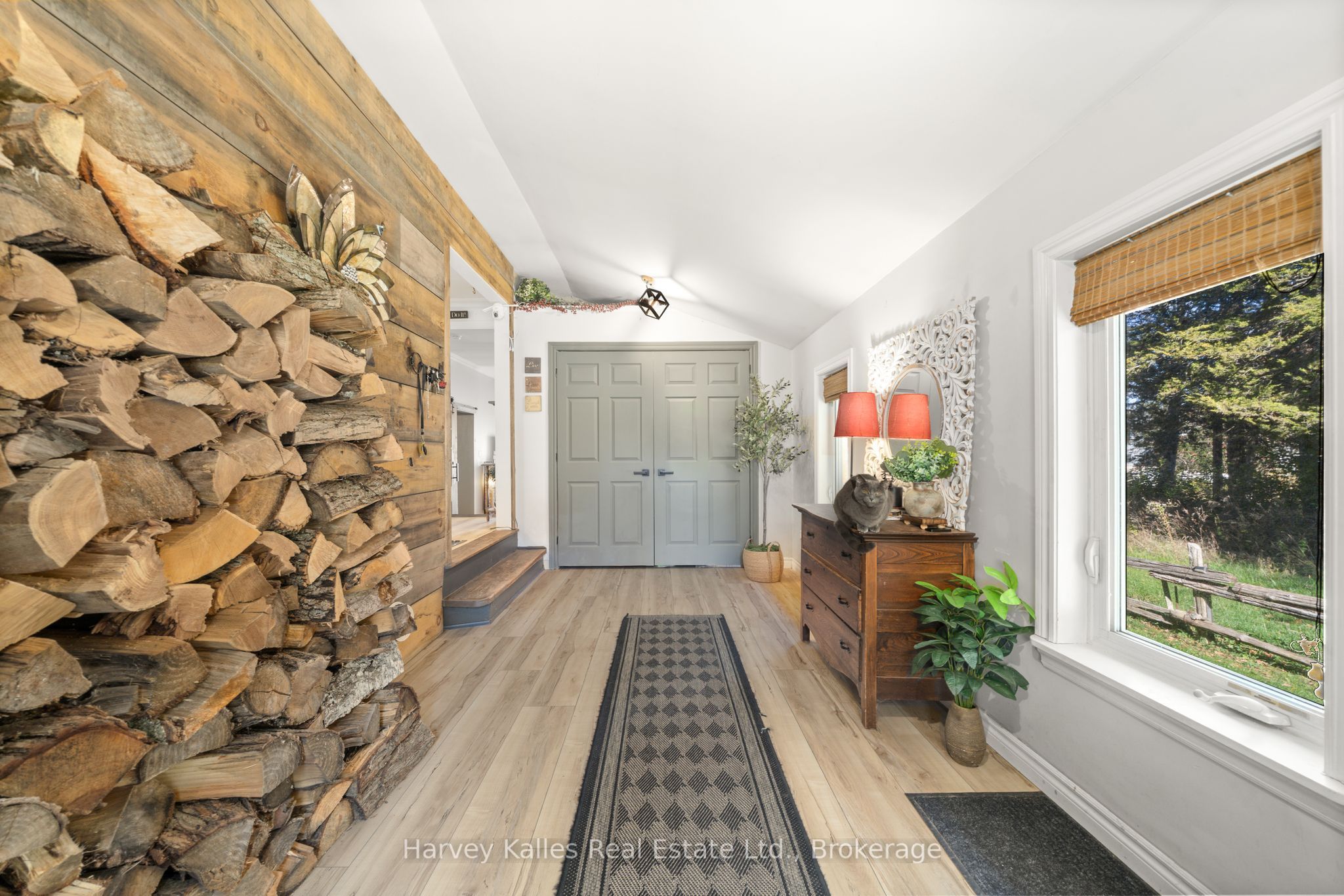 12130 Loyalist Parkway, Prince Edward County, ON K0K 2T0 photo 4