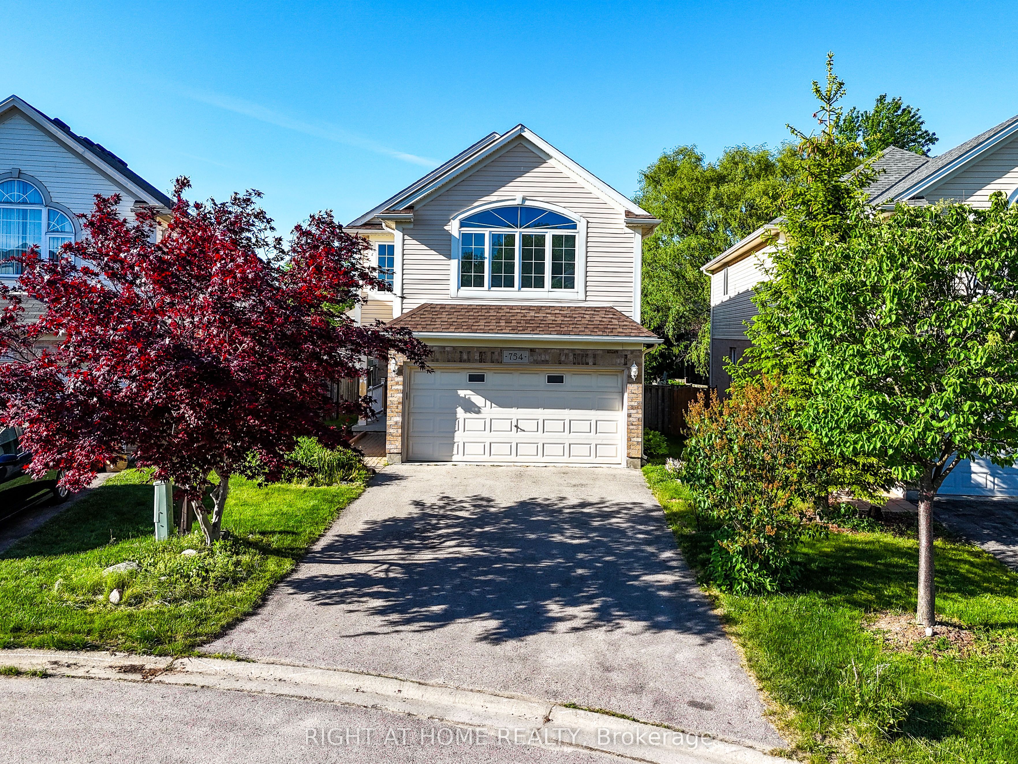 754 Hedgerow Place, London North, ON N5X 4L6 photo 2