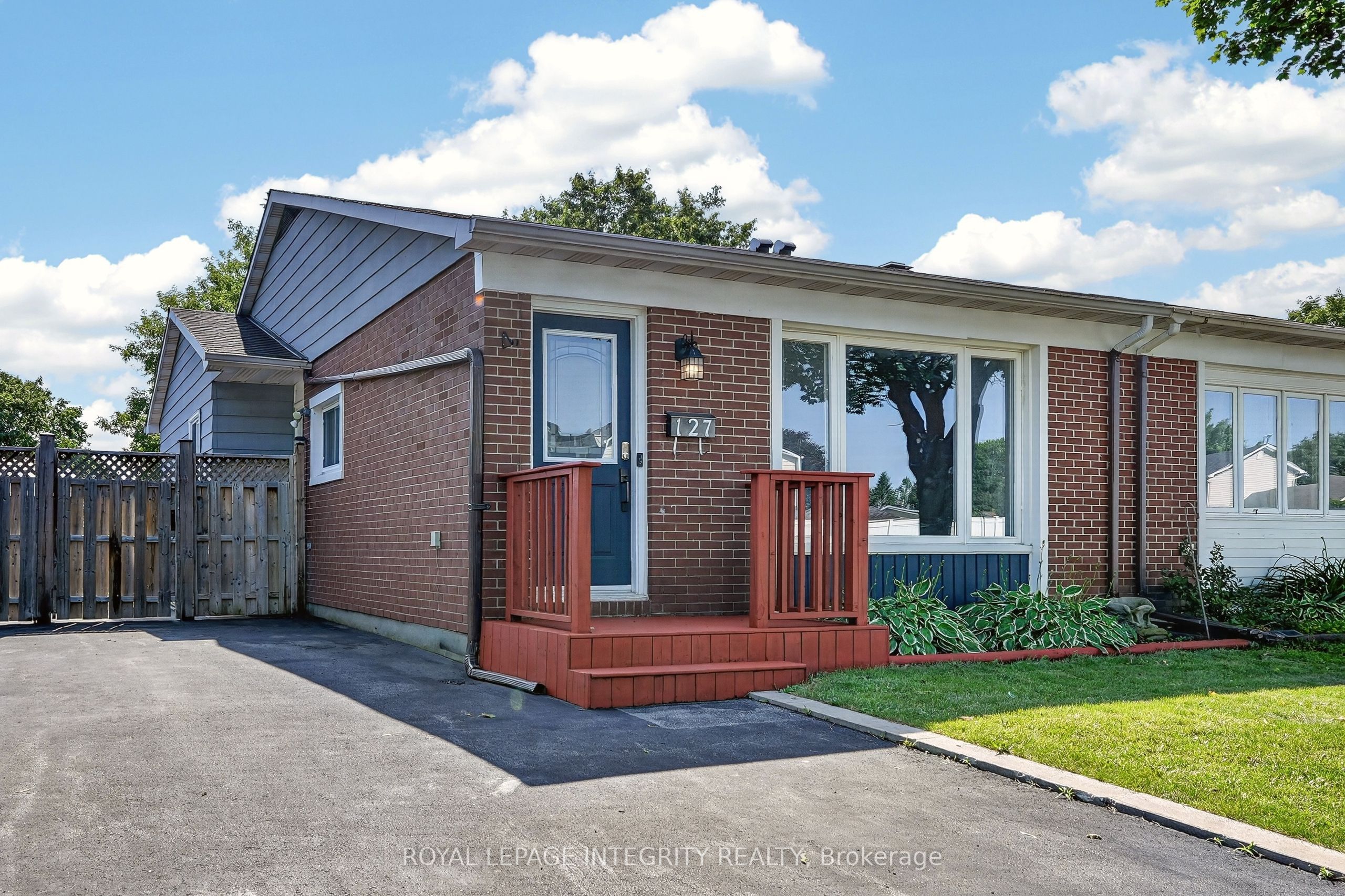 127 Morton Drive, Kanata, ON K2L 1X2 photo 2