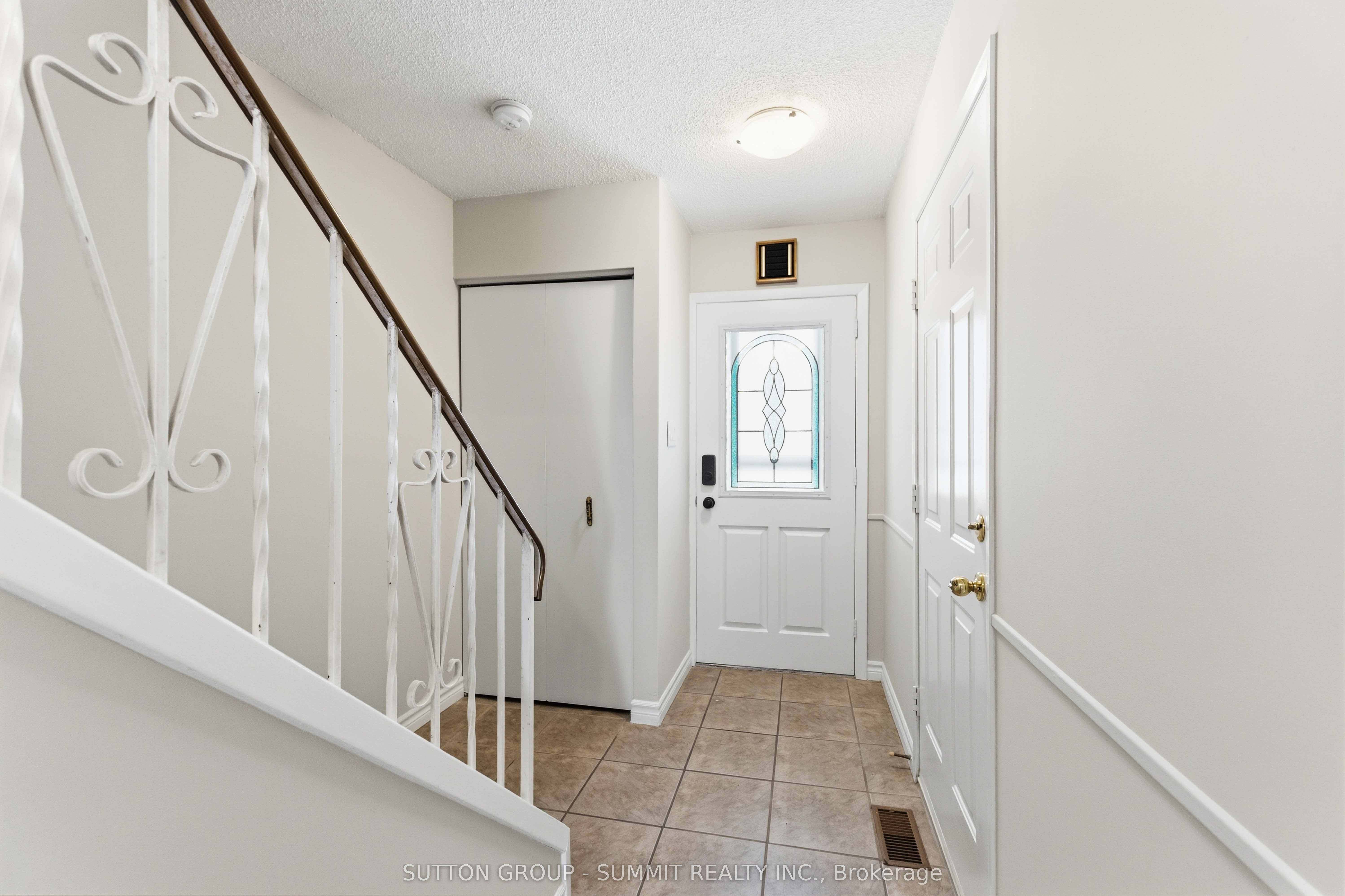 1396 UPPER OTTAWA Street 27, Hamilton, ON L8W 1R1 photo 2