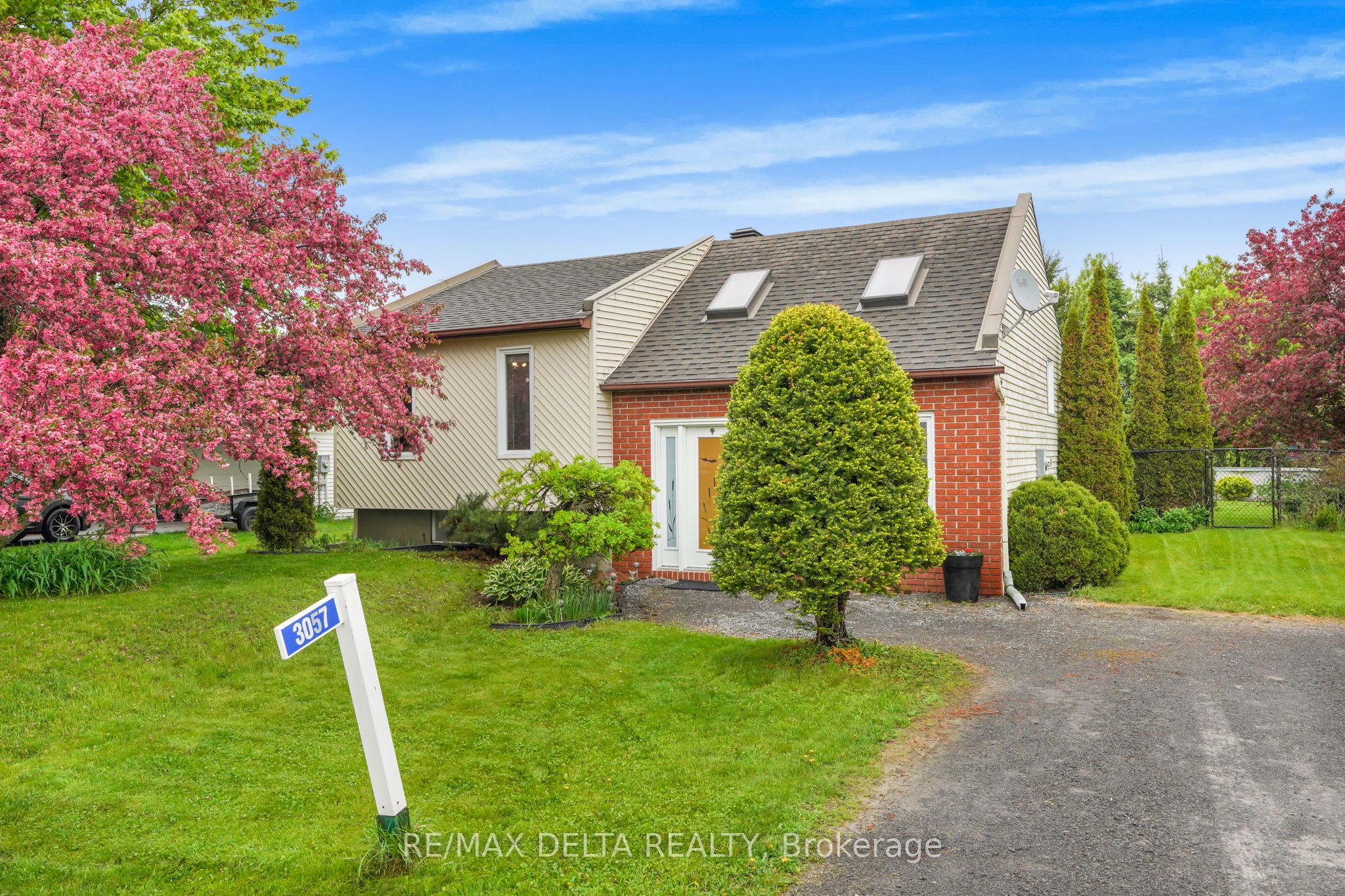 3057 Carriere Street, Clarence-Rockland, ON K0A 2A0