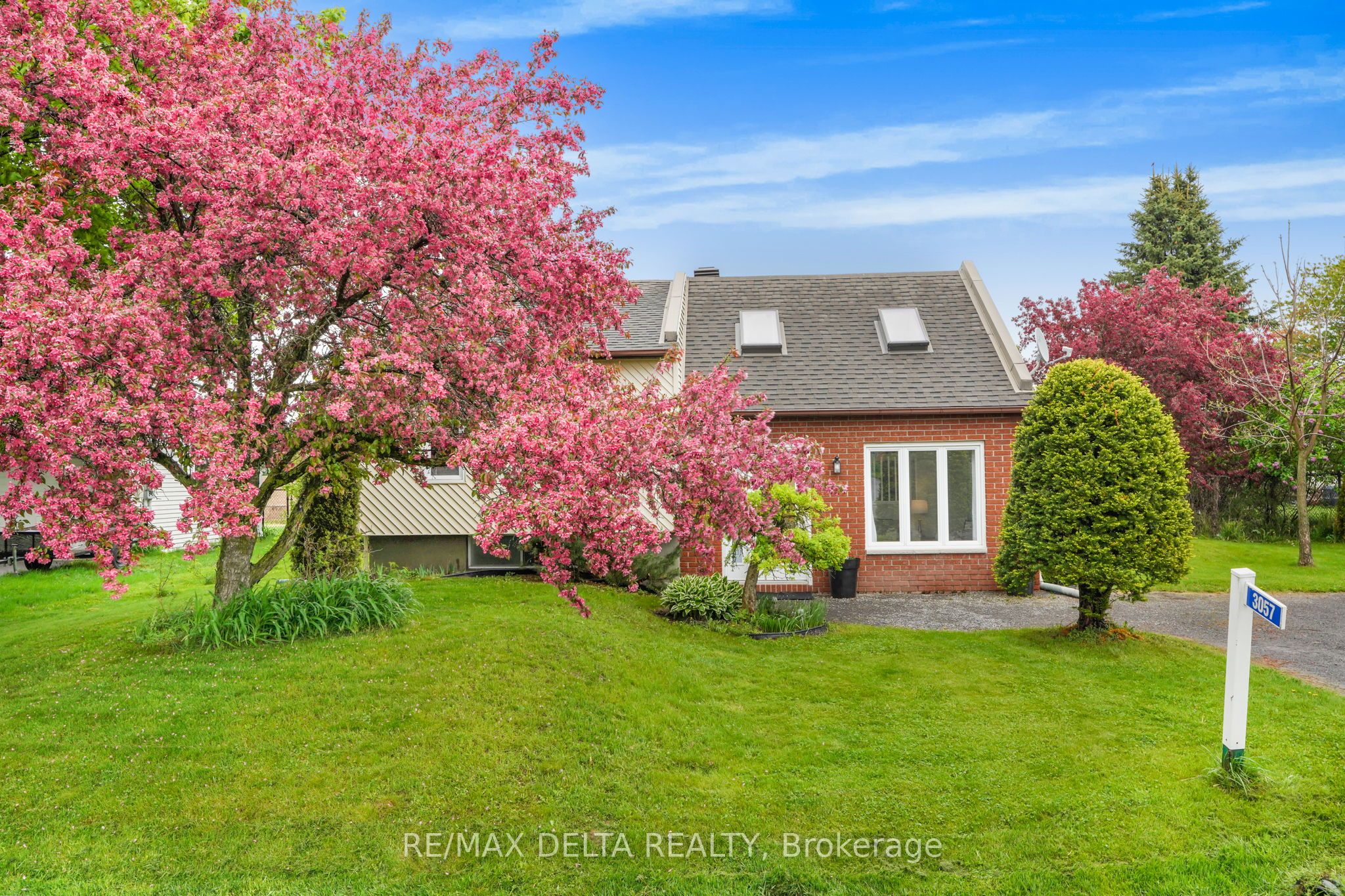 3057 Carriere Street, Clarence-Rockland, ON K0A 2A0 photo 3