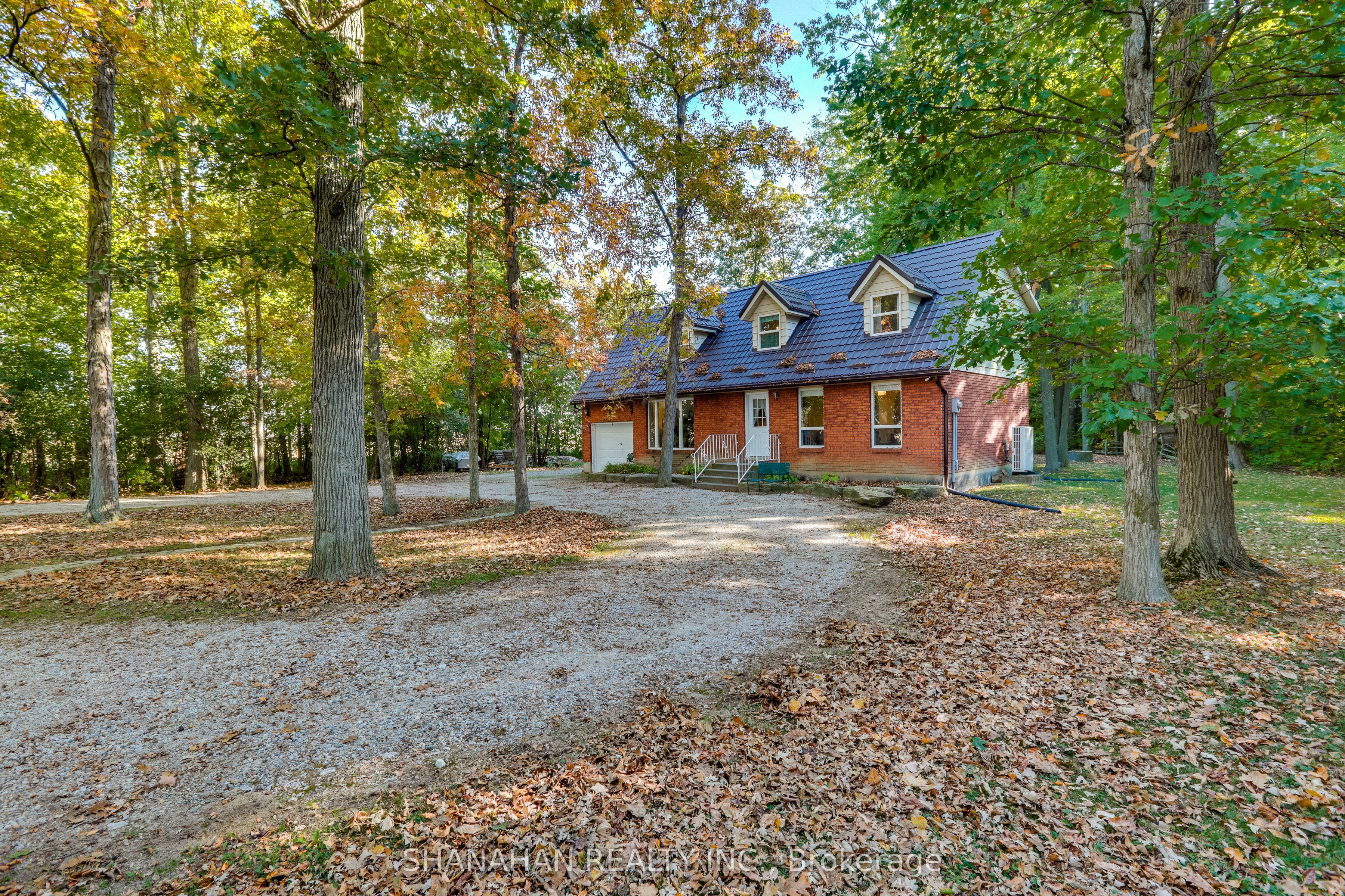 4690 Forest Road, Brooke-Alvinston, ON N0M 2S0 photo 4