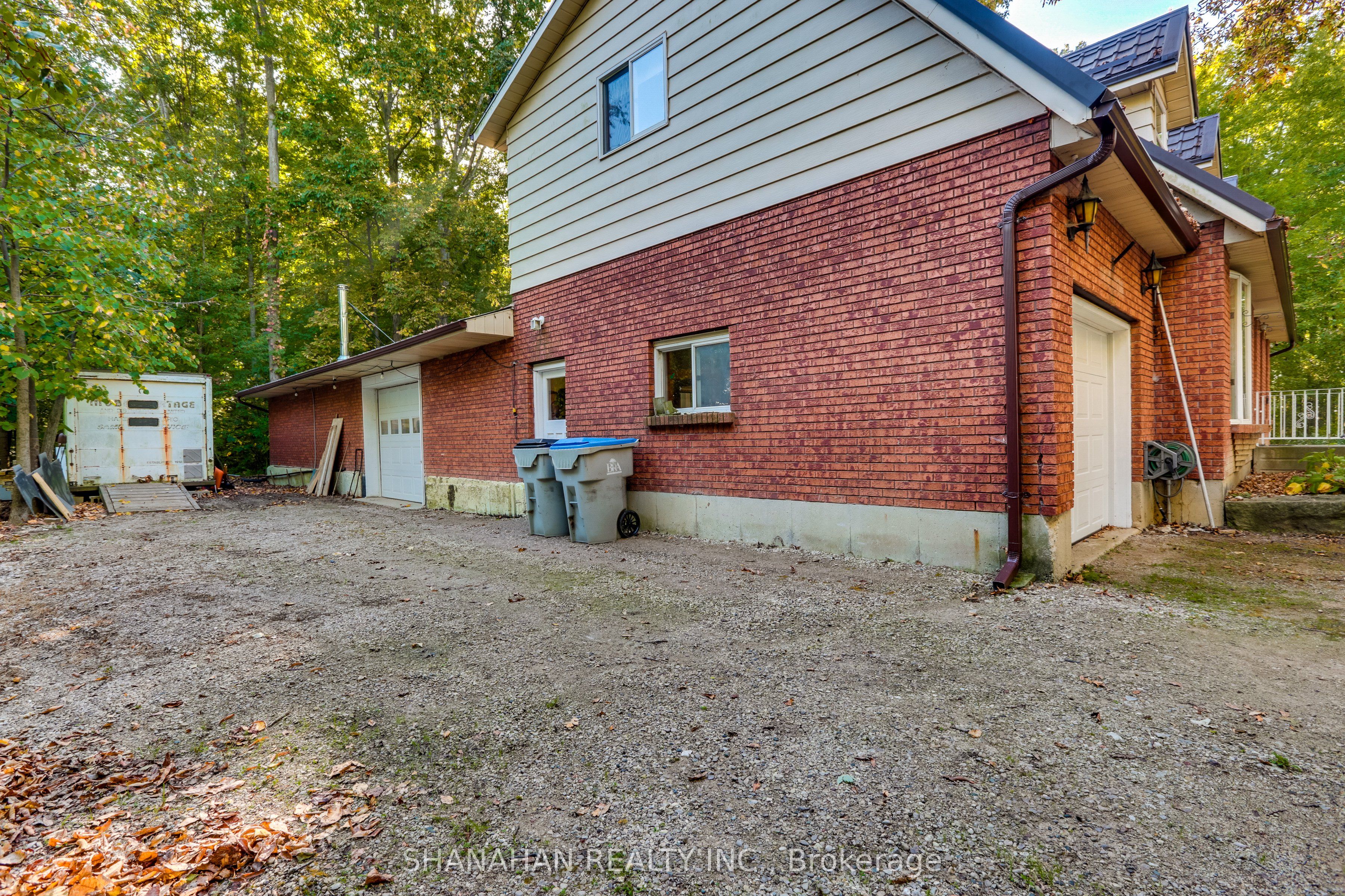 4690 Forest Road, Brooke-Alvinston, ON N0M 2S0 photo 5