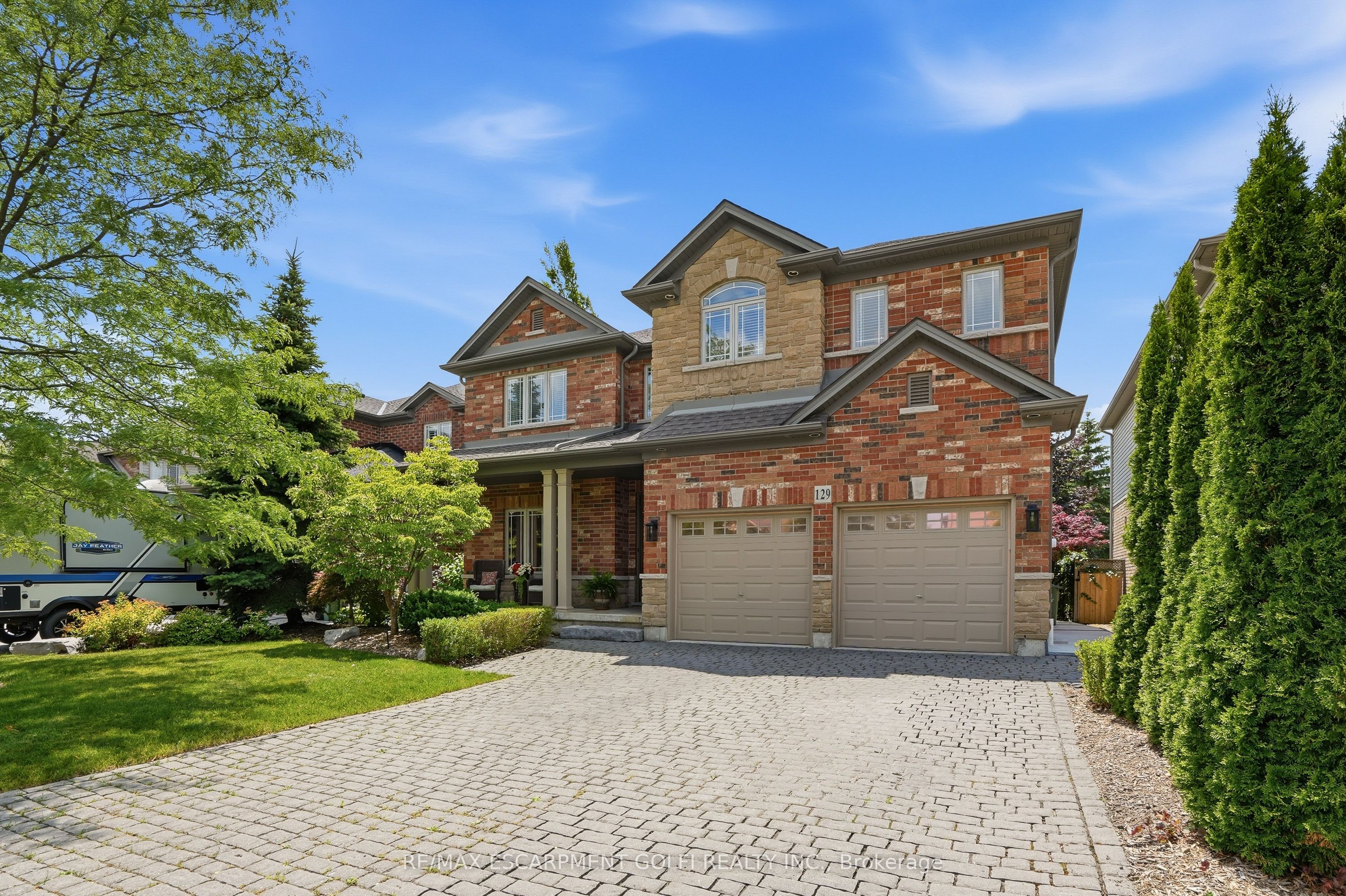 129 Magnificent Way, Hamilton, ON L0R 1C0 photo 3
