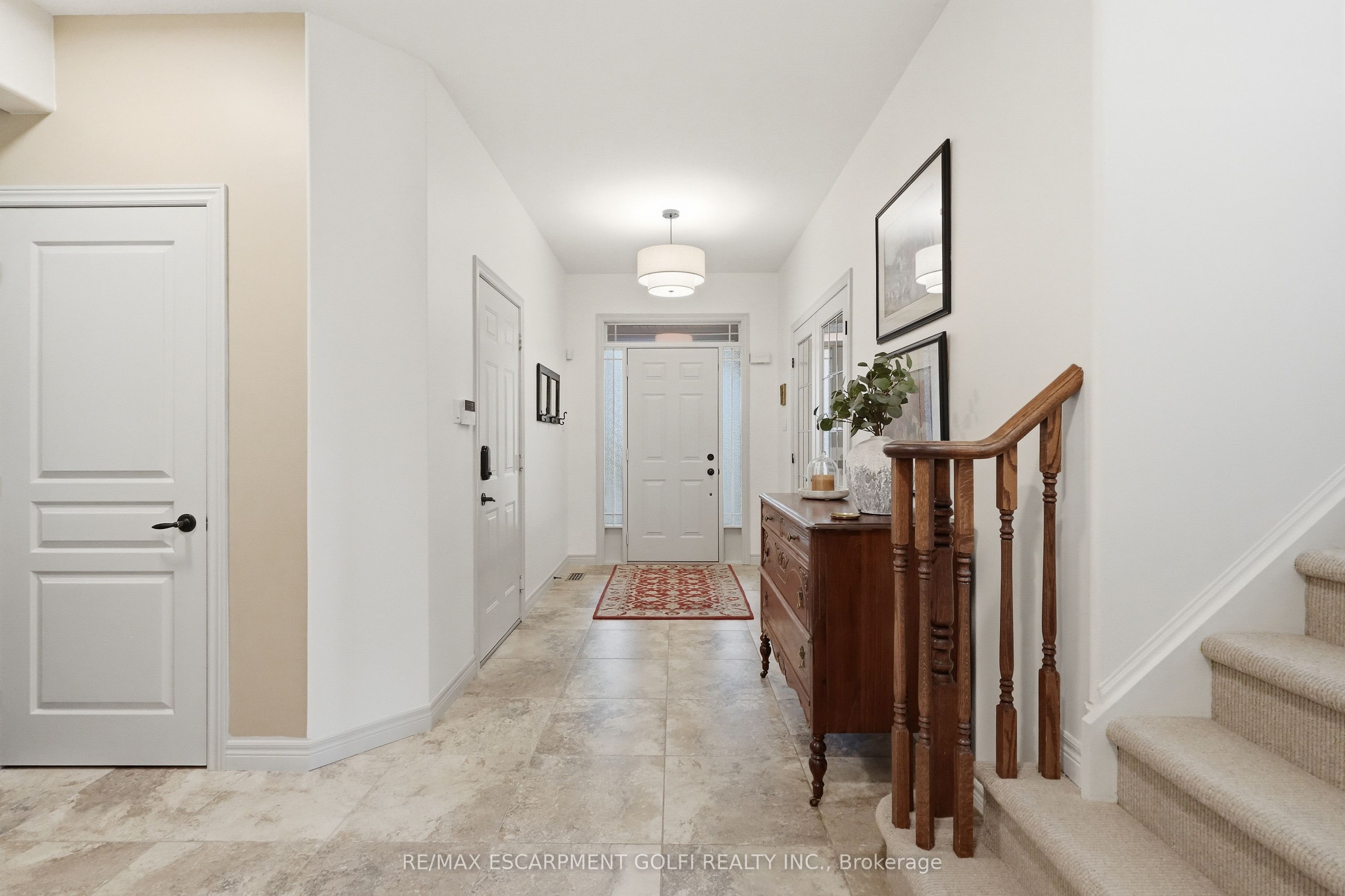 129 Magnificent Way, Hamilton, ON L0R 1C0 photo 5