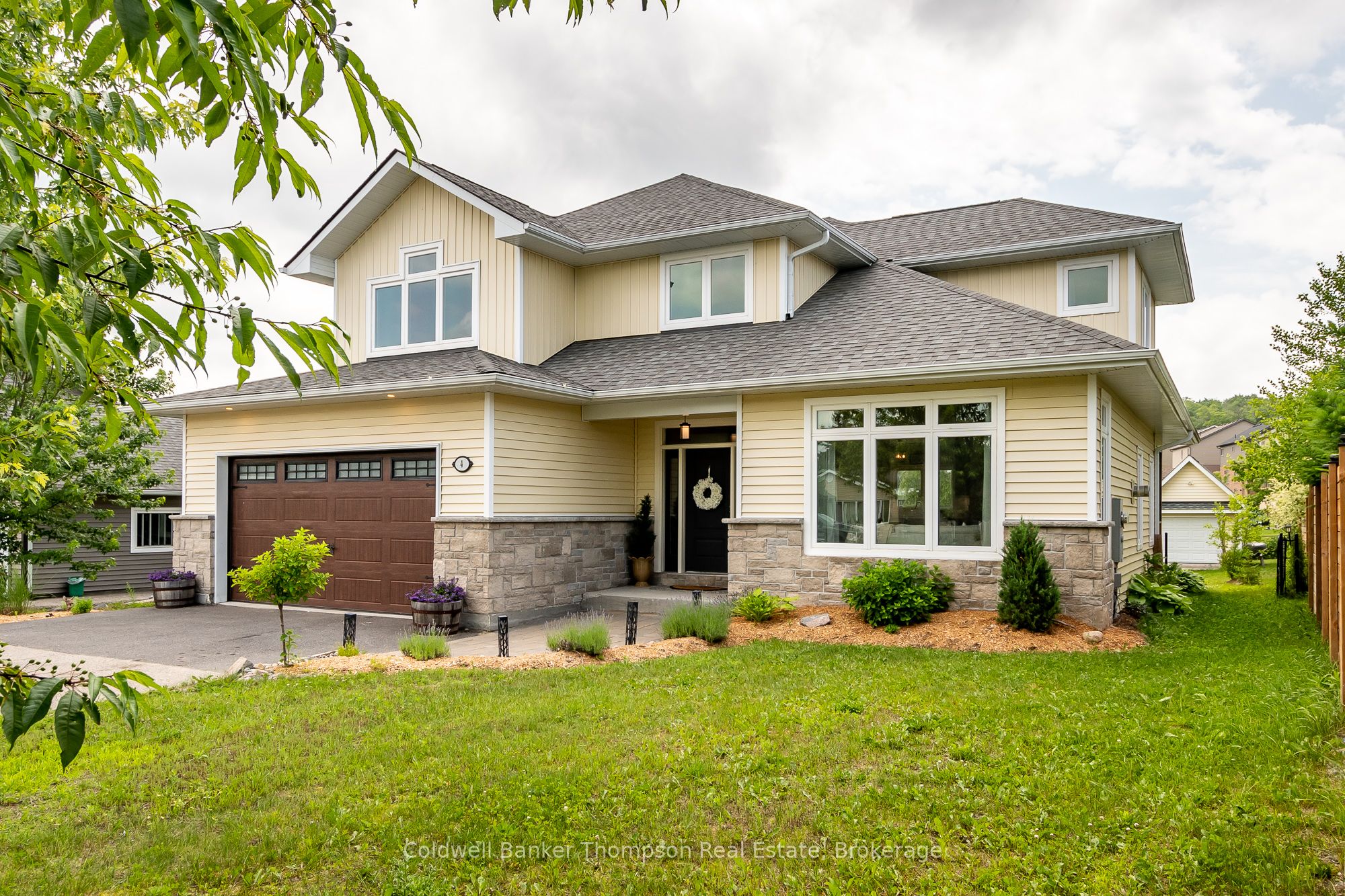 4 Millwood Court, Huntsville, ON P1H 0B7