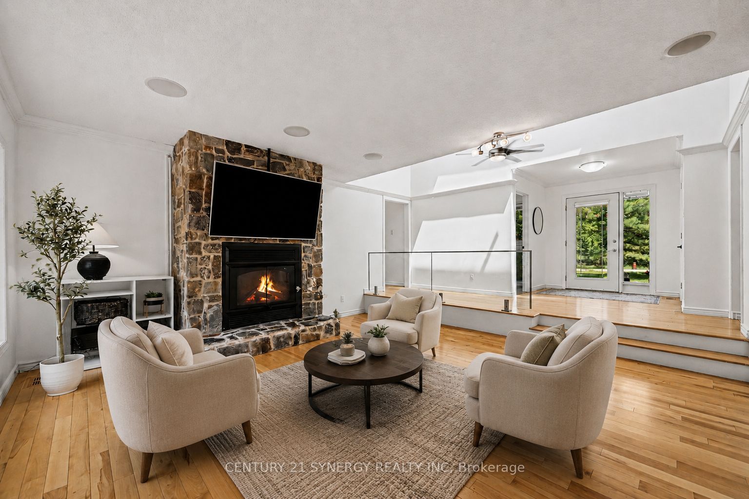 105 IRONWOOD Court, Constance Bay - Dunrobin - Kilmaurs - Woodlawn, ON K0A 1T0 photo 3