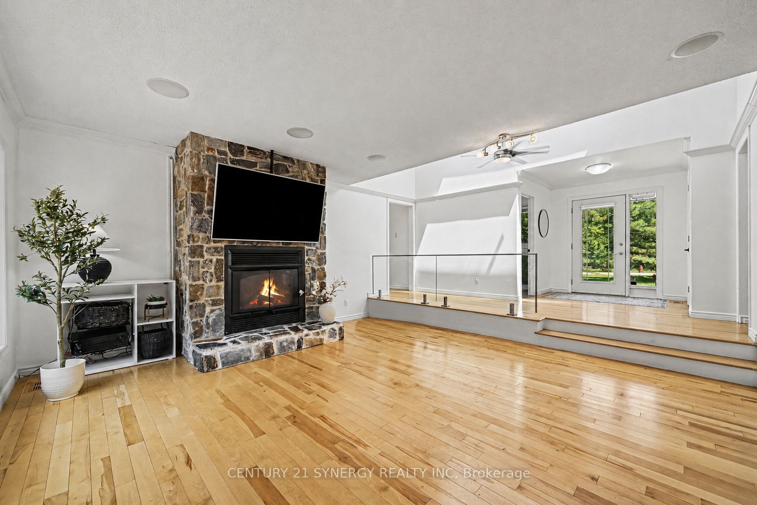 105 IRONWOOD Court, Constance Bay - Dunrobin - Kilmaurs - Woodlawn, ON K0A 1T0 photo 5