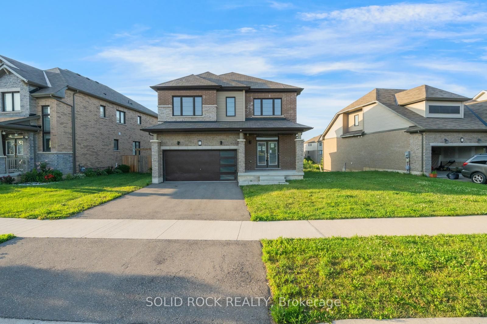 52 Explorer Way, Thorold, ON L2V 0K3