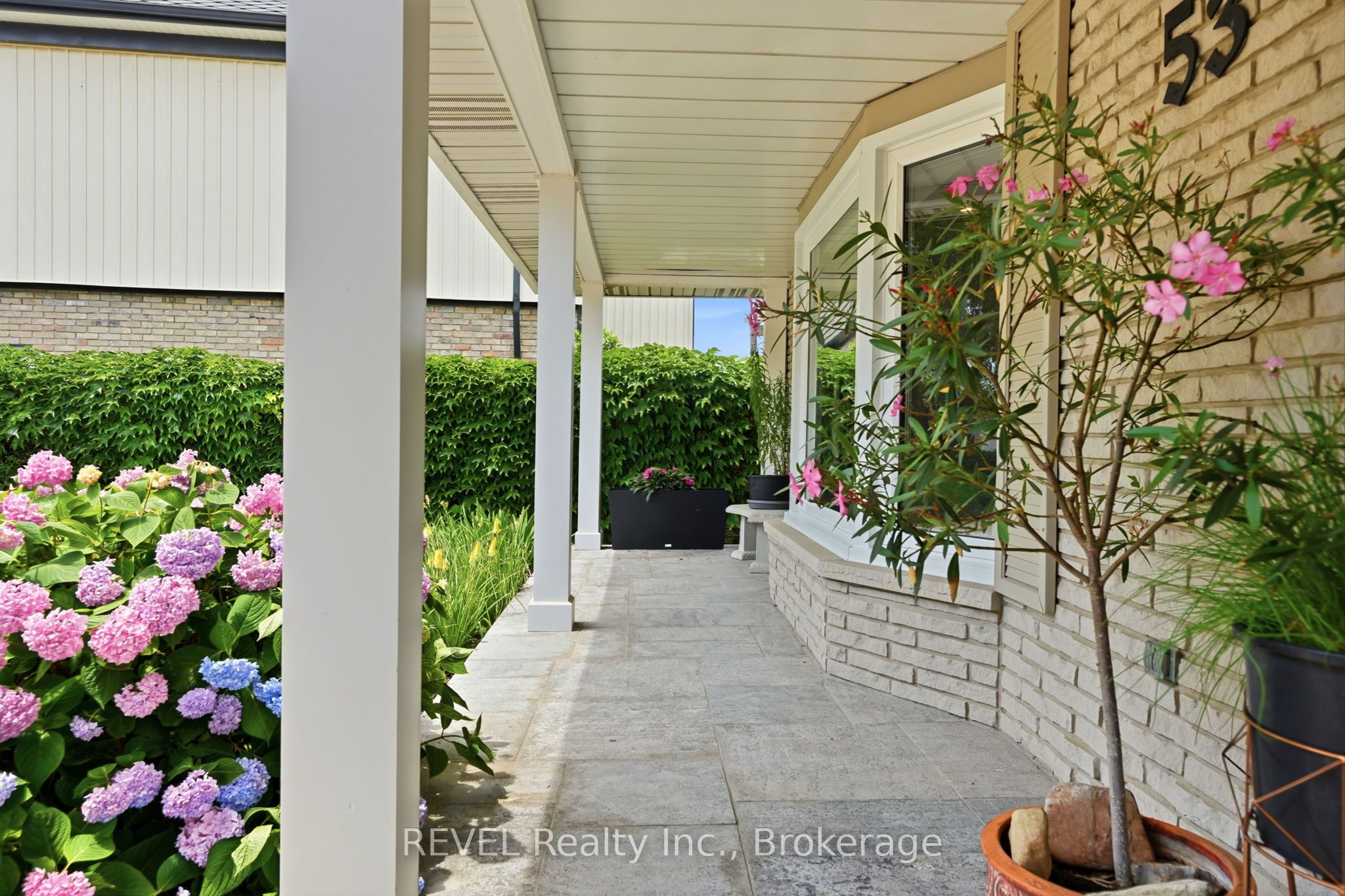 53 Beachview Drive, St. Catharines, ON L2N 3W4 photo 3