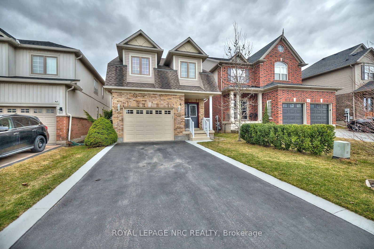 4 Alex Grant Place, St. Catharines, ON L2P 0A2 photo 2
