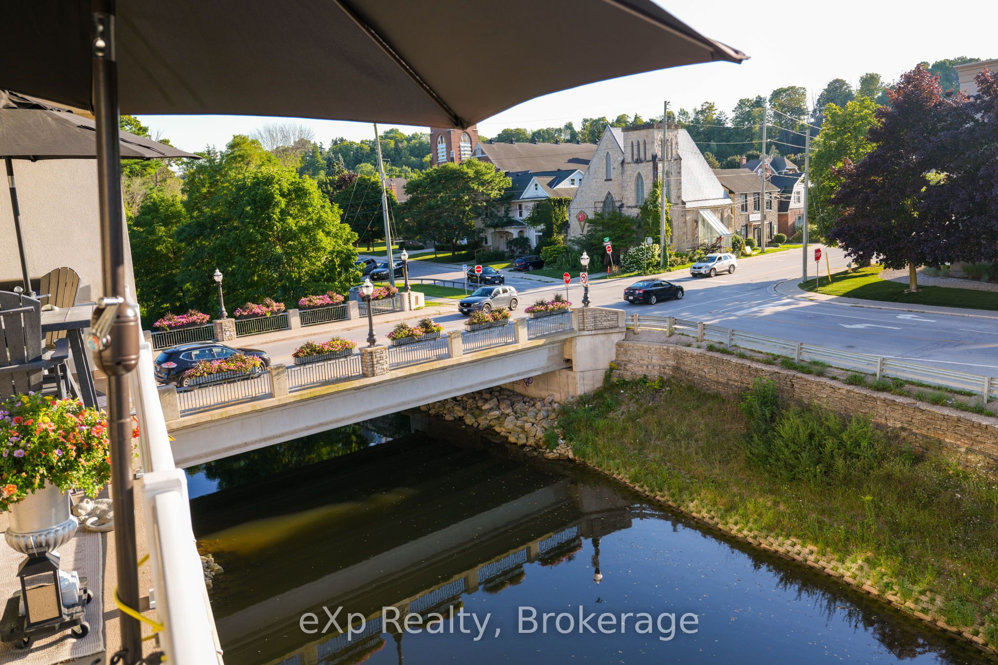 80 9th Street E 203, Owen Sound, ON N4K 1N4 photo 2