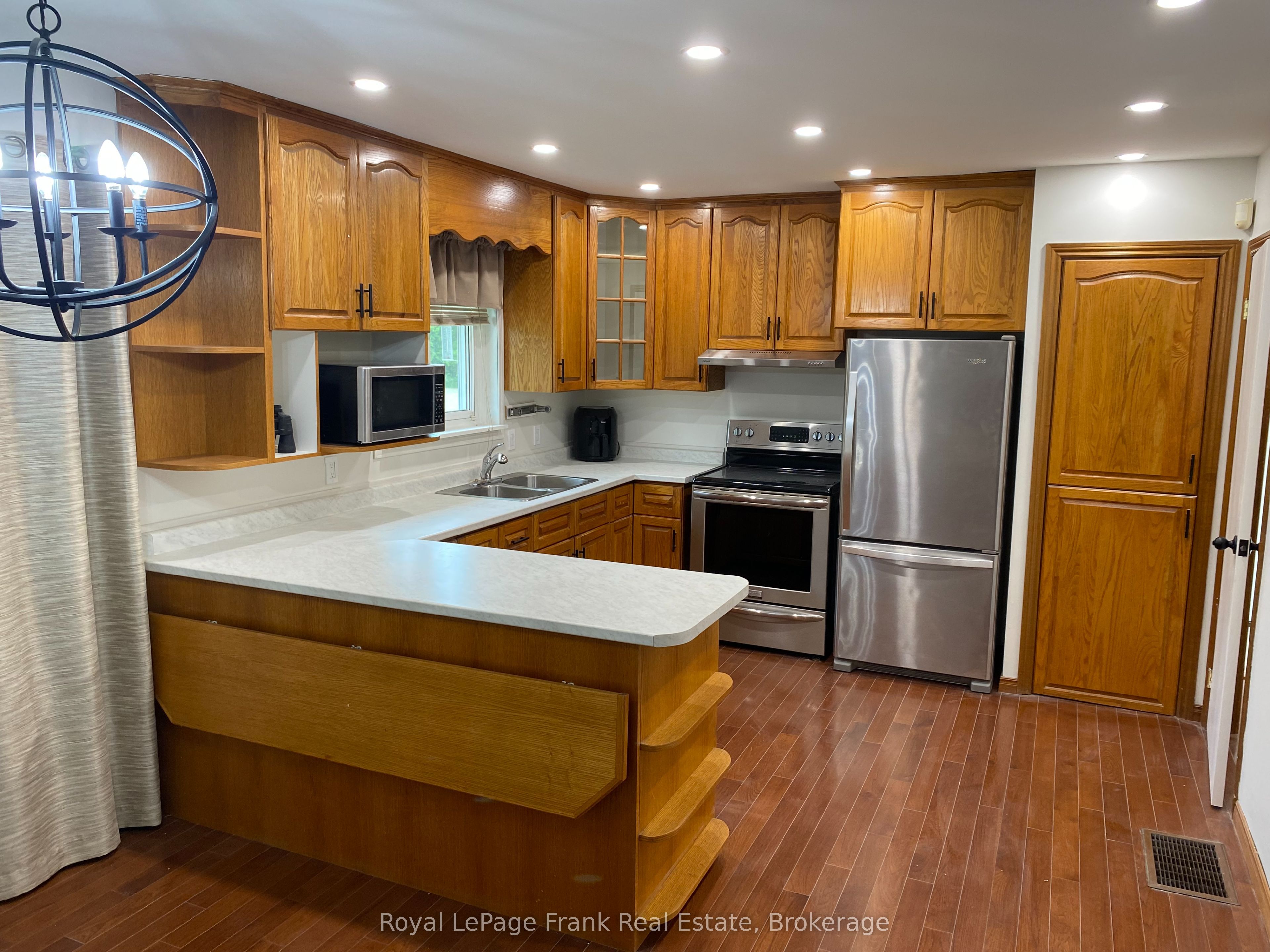 2350 7th Line Main Floor, Port Hope, ON L1A 3V5 photo 4