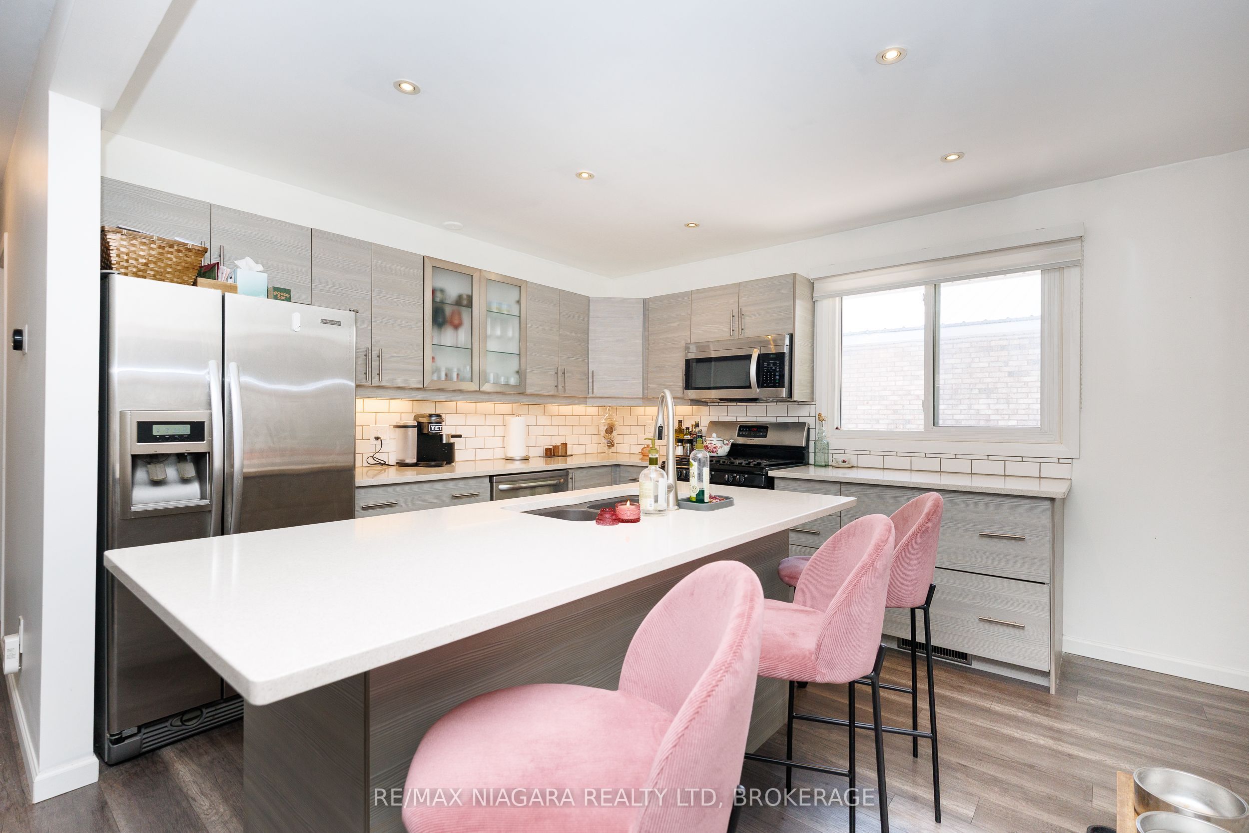 3273 Addison Avenue, Niagara Falls, ON L2J 3K6 photo 4