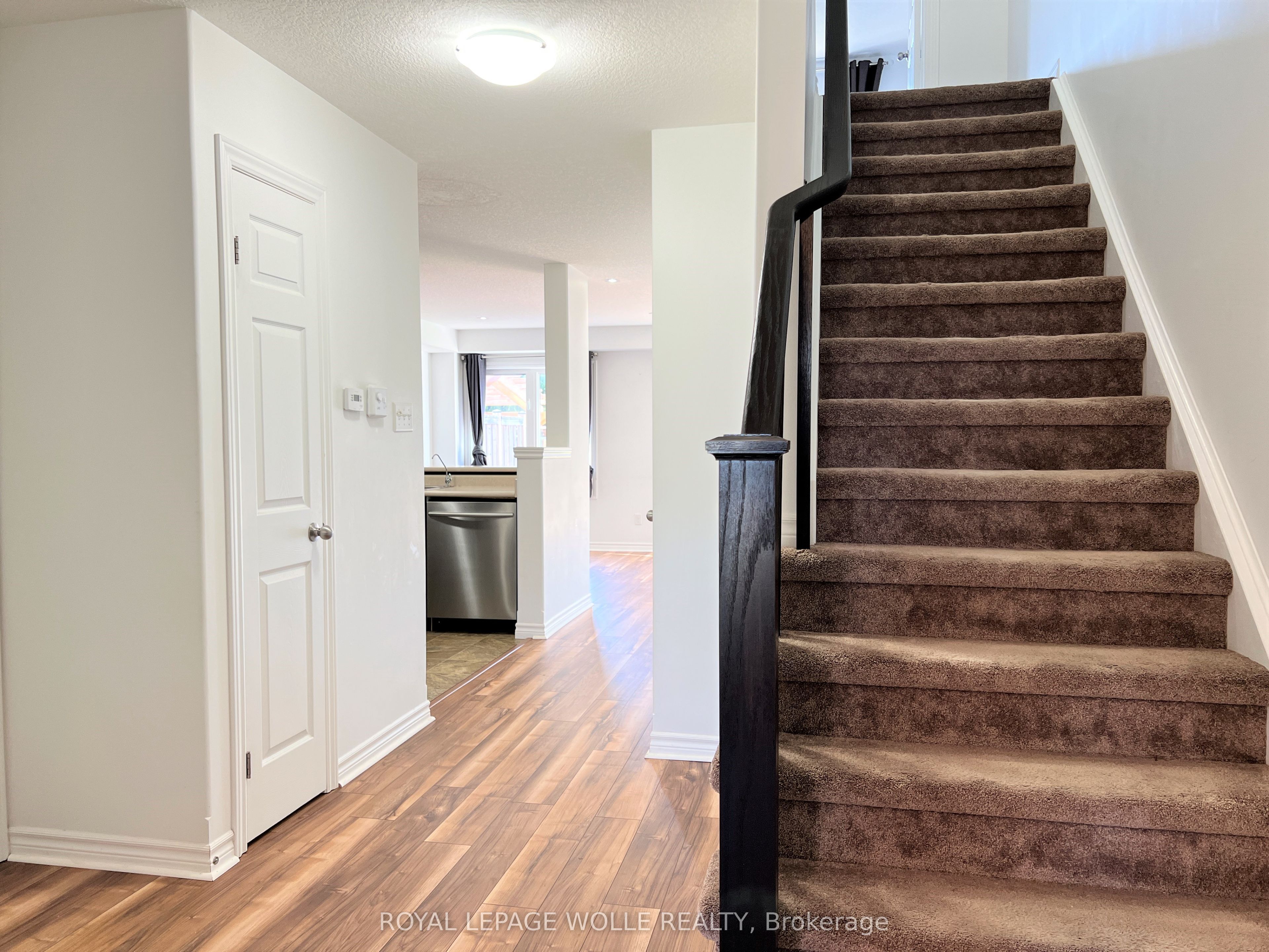 46 Renfrew Street, Kitchener, ON N2R 0G5 photo 5