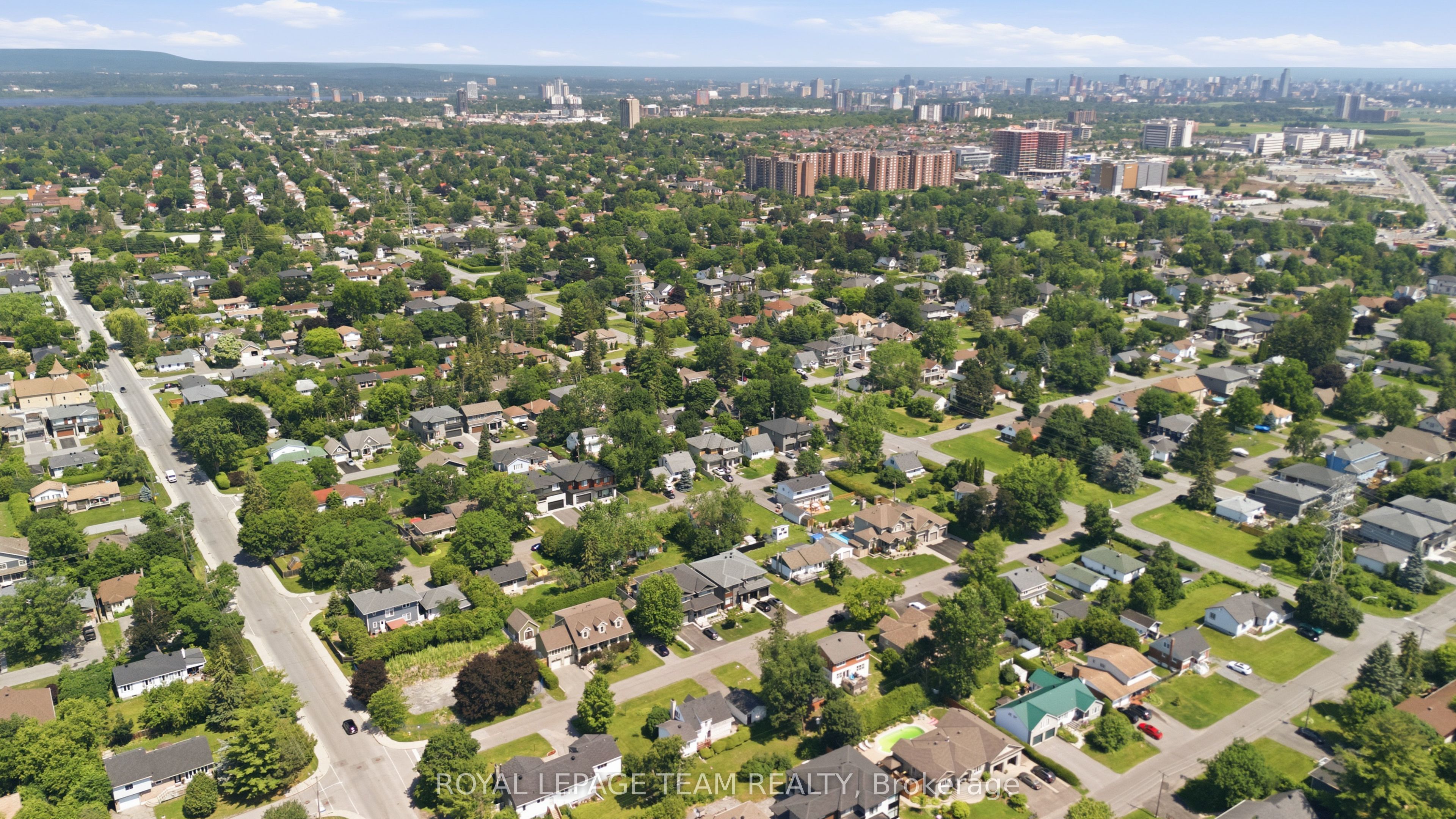 84 Rita Avenue, Meadowlands - Crestview and Area, ON K2G 2H1 photo 4
