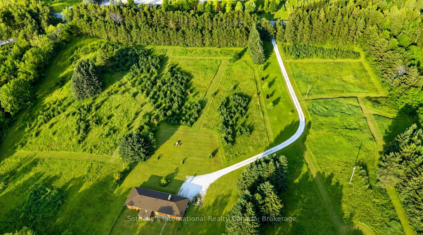 938400 Airport Road, Mulmur, ON L9V 0M1 photo 5