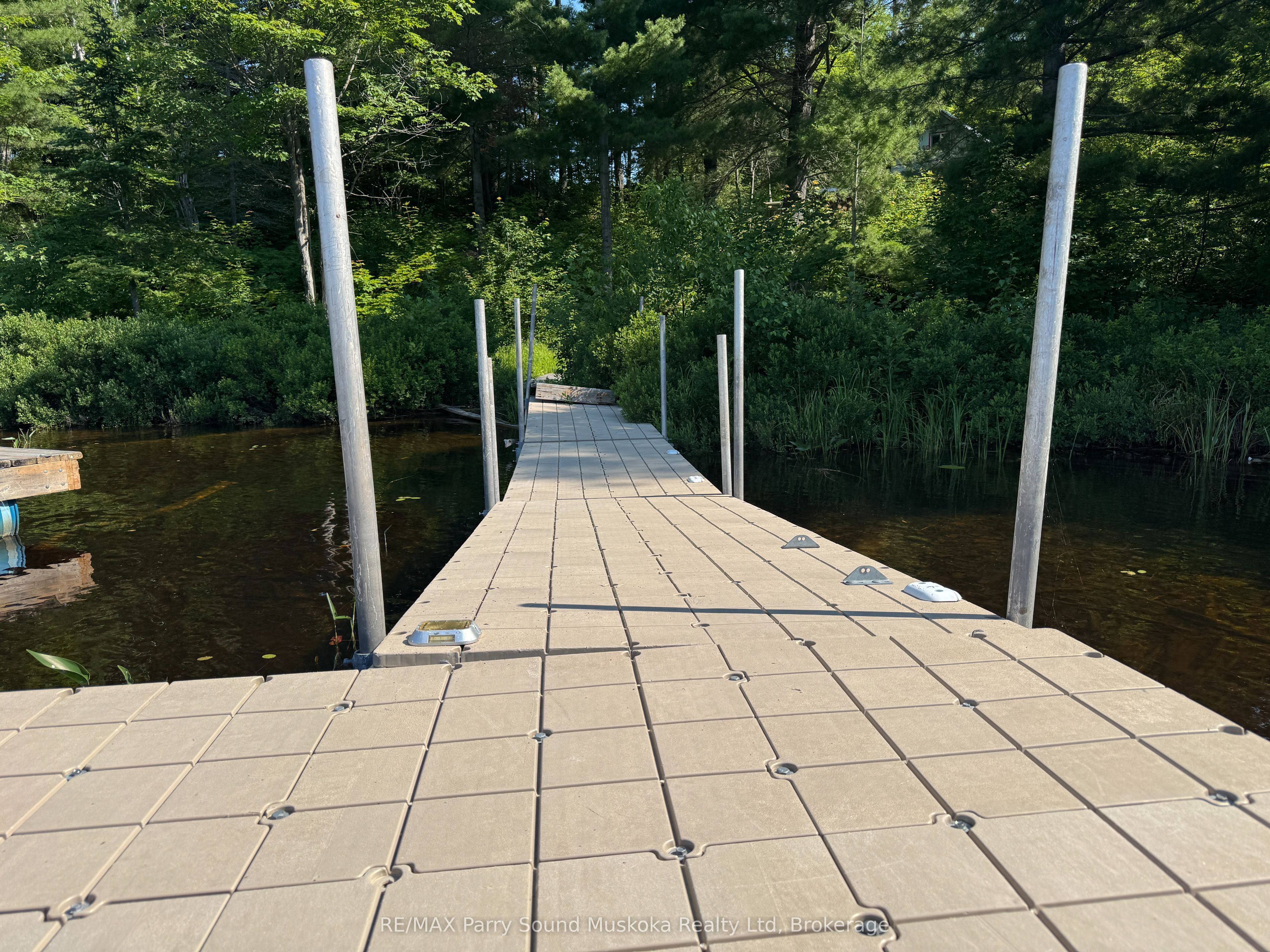 7 Bourbonnaise Island, Parry Sound Remote Area, ON P0H 1Y0 photo 4