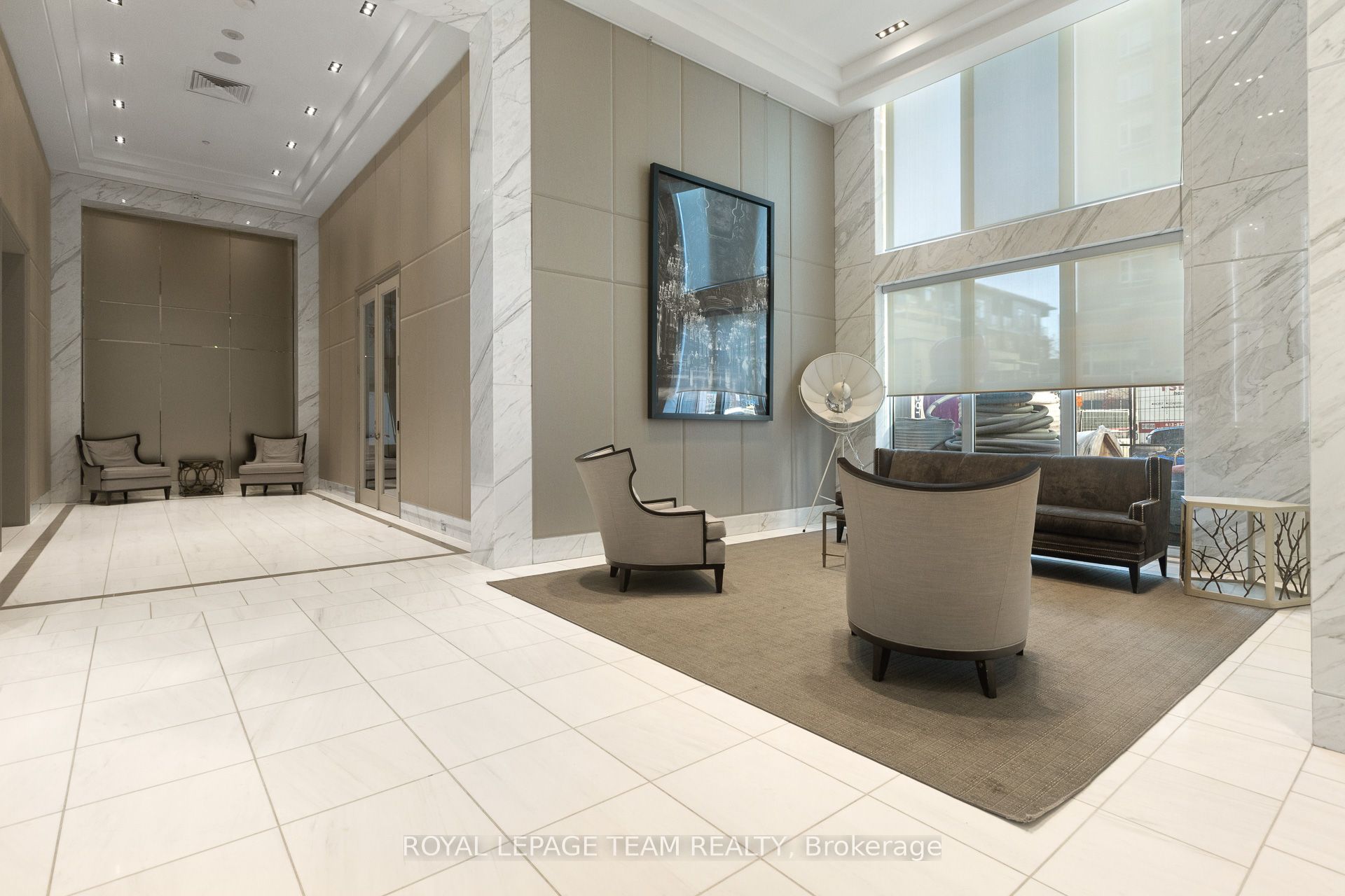 111 Champagne Avenue S 1506, Dows Lake - Civic Hospital and Area, ON K1S 5V3 photo 3