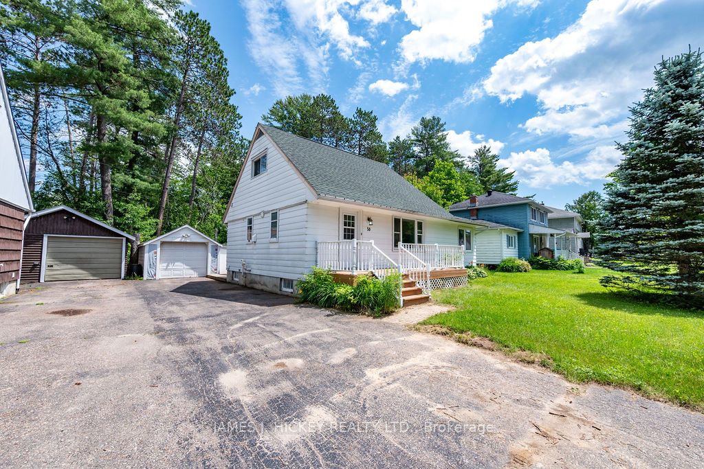 50 Rutherford Avenue, Deep River, ON K0J 1P0 photo 2