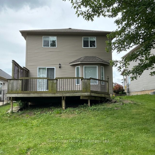 61 Kerr Crescent, Ingersoll, ON N5C 4H1 photo 2