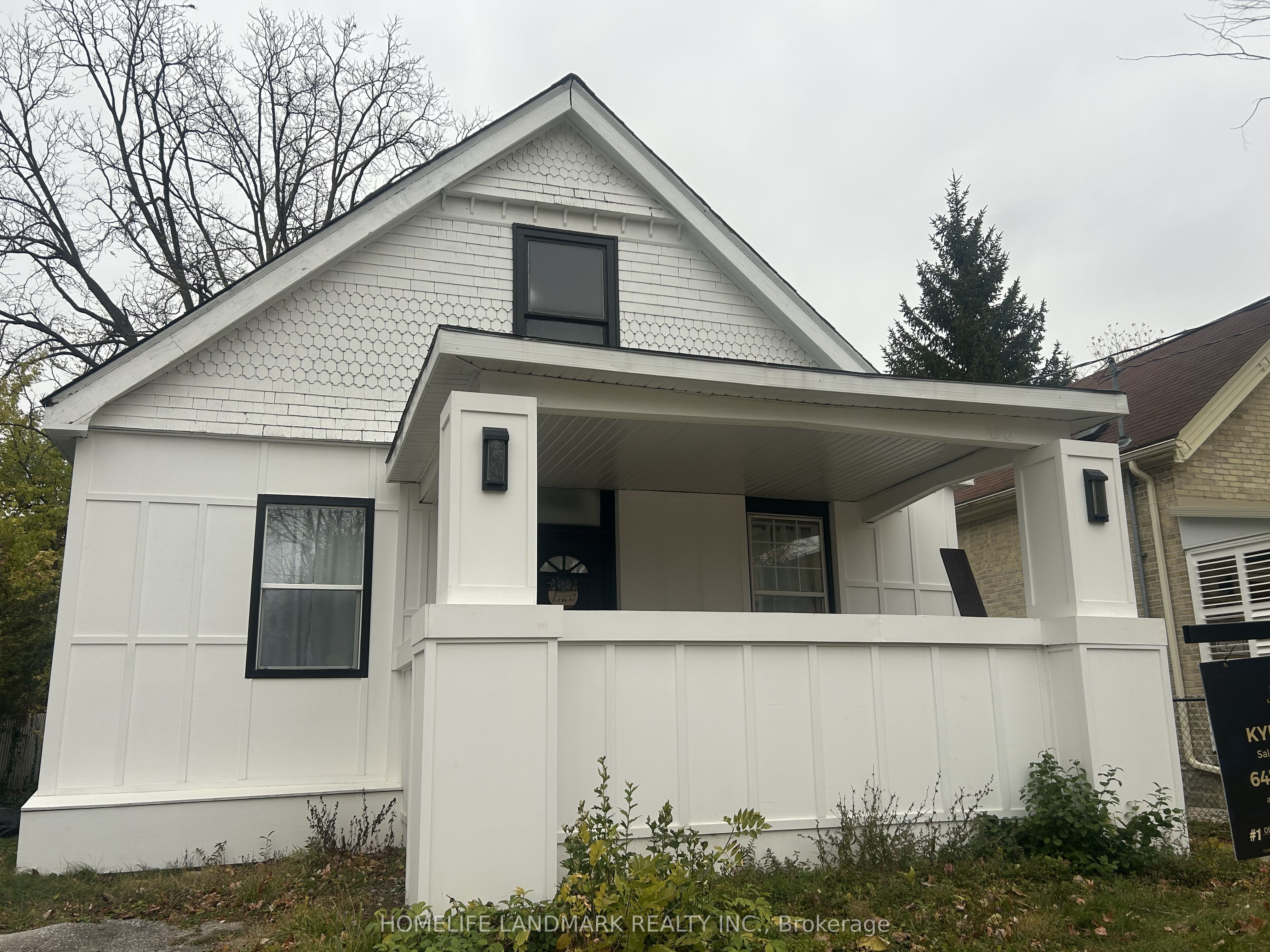 130 Langarth Street E, London South, ON N6C 1Z5 photo 3