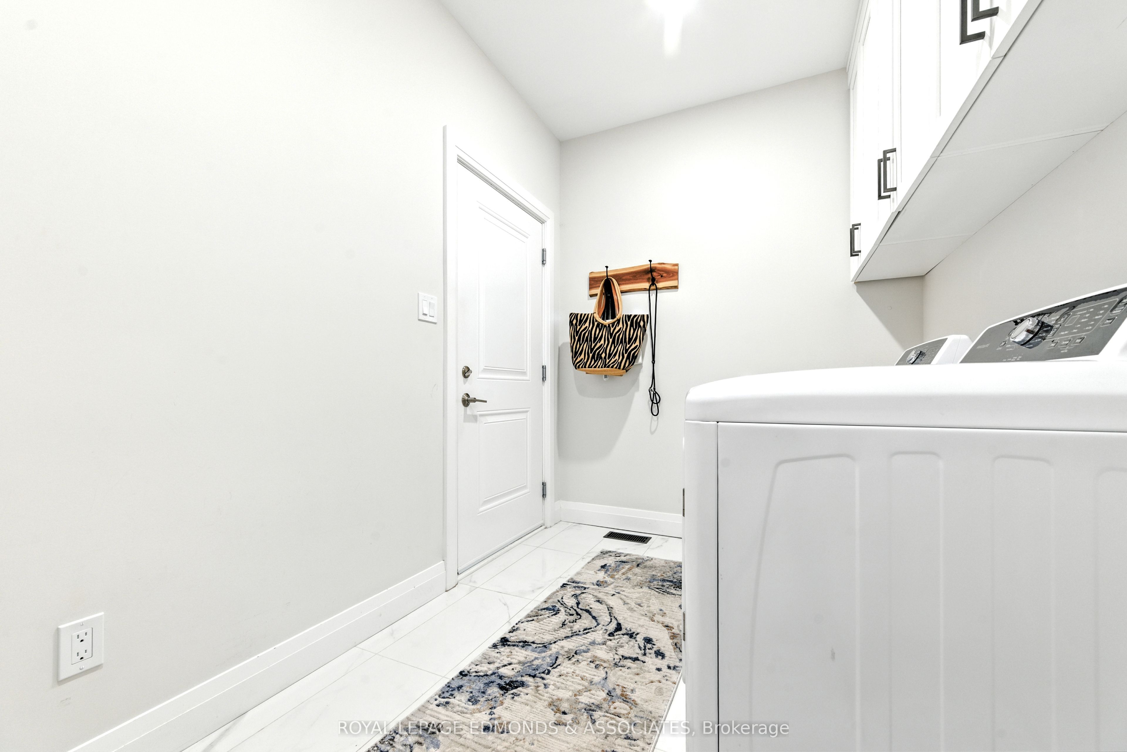 517 Sydenham Street, Pembroke, ON K8A 8K5 photo 4