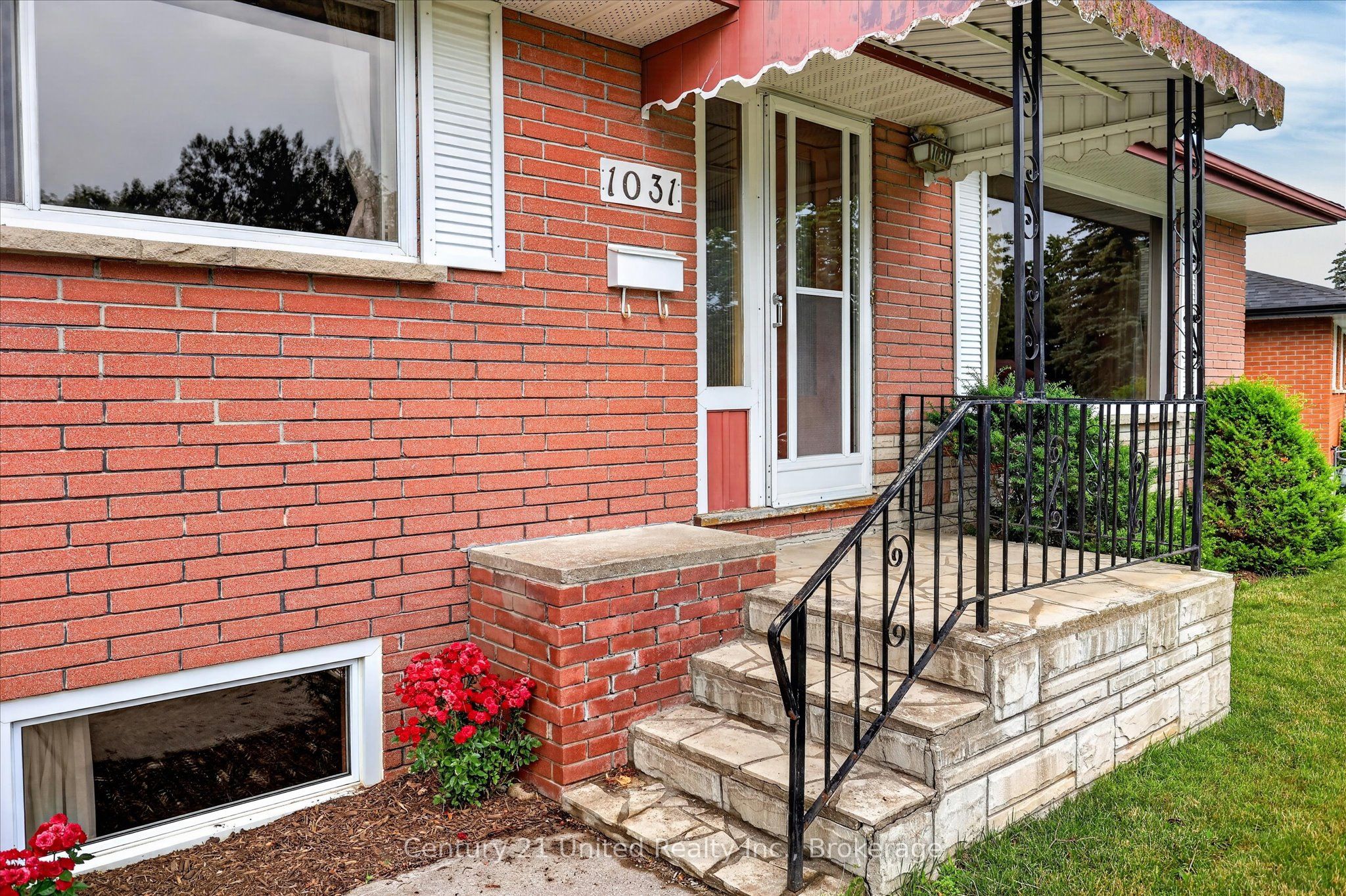 1031 Oriole Drive, Peterborough, ON K9H 6K8 photo 2